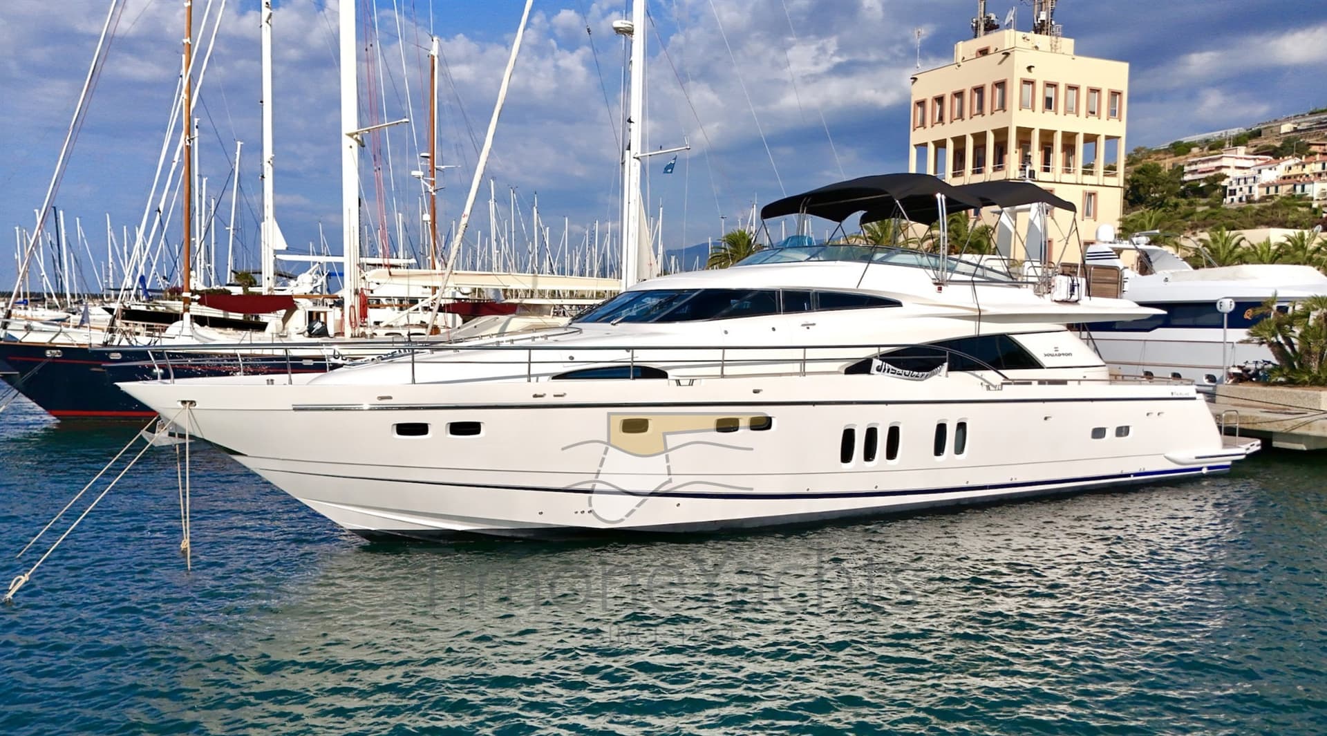 Fairline SQUADRON 74 usato - vista principale