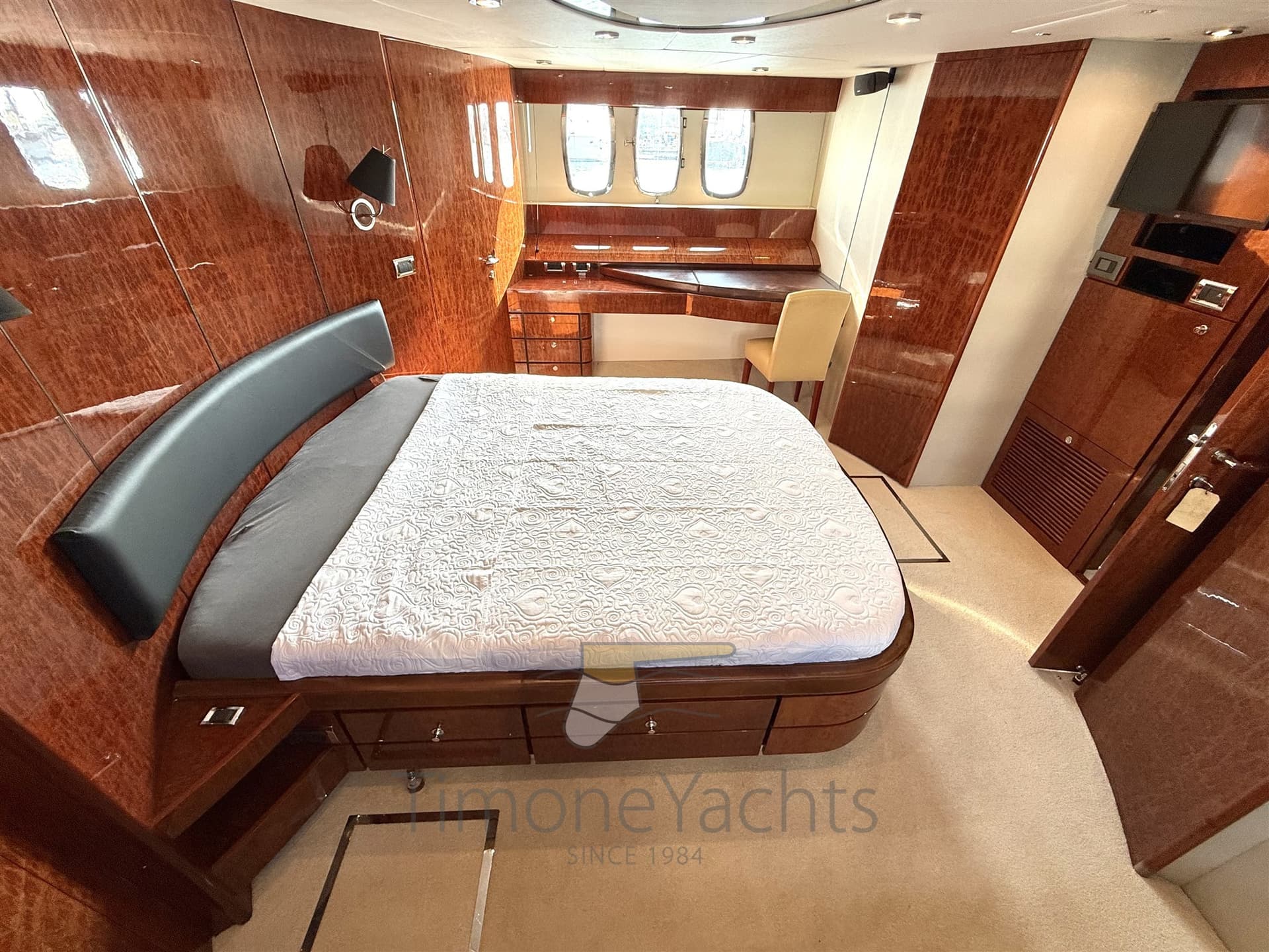 Fairline SQUADRON 74 usato - foto hero 17
