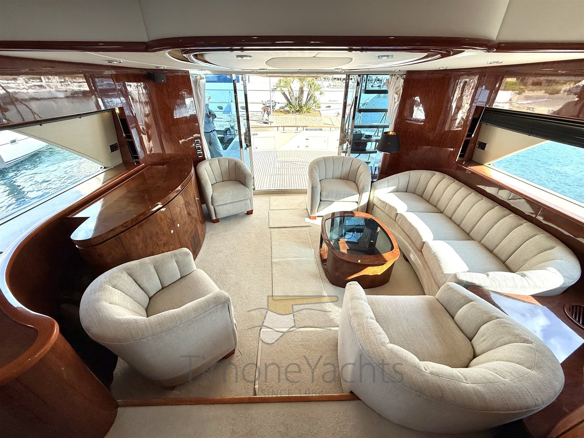 Fairline SQUADRON 74 usato - foto hero 12