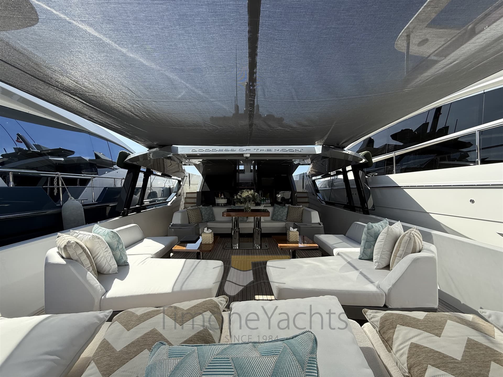Arcadia Yachts Sherpa 60 - Deck View Arcadia Yachts Sherpa 60 - Deck View