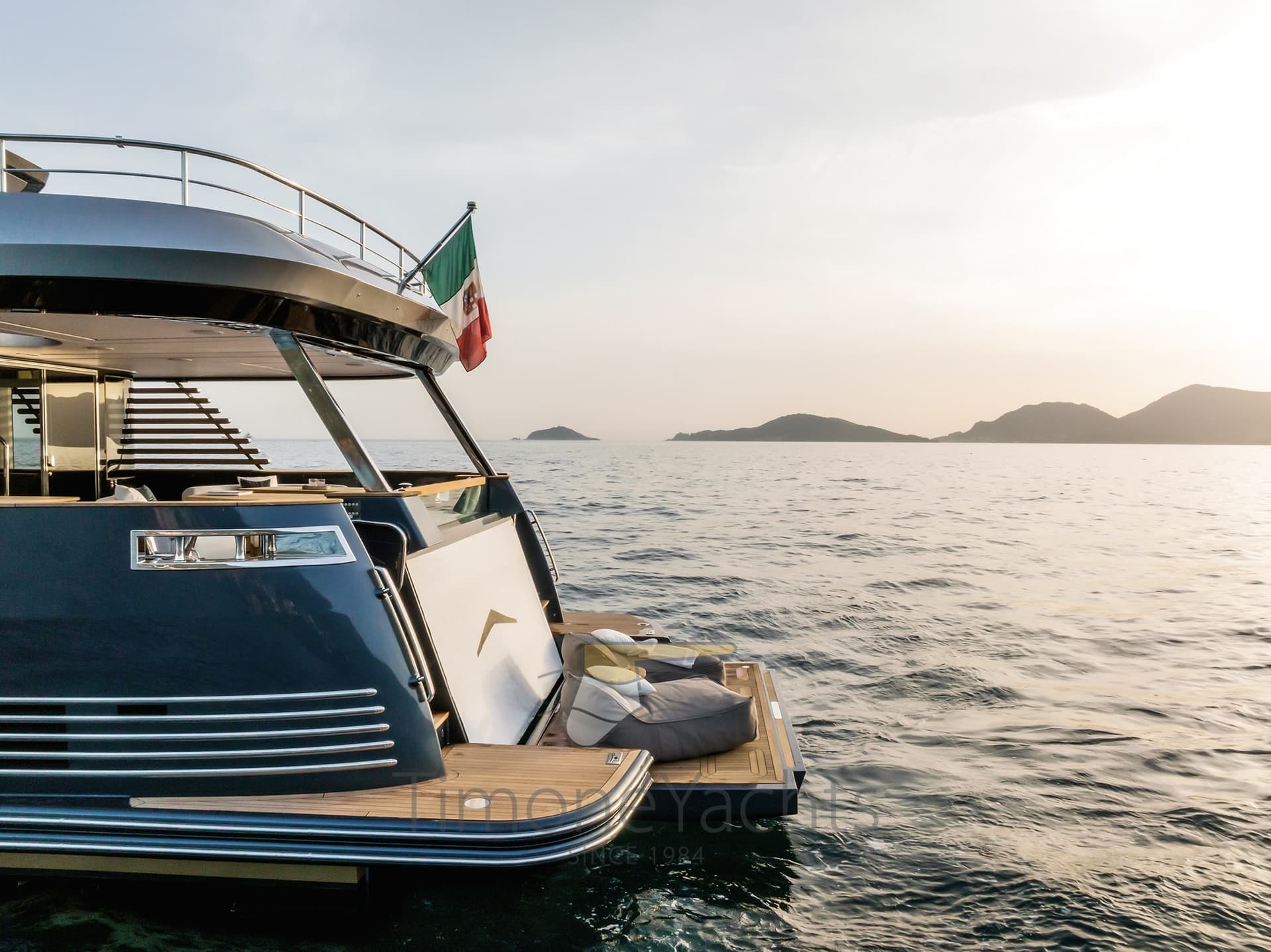 Azimut Magellano 30m used - detail 2