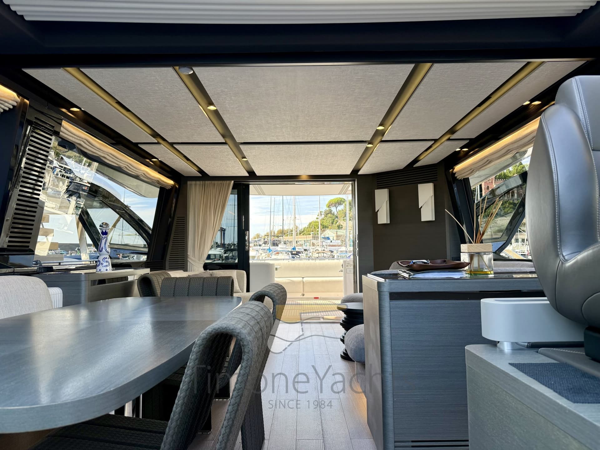 Azimut S8 usato - foto hero 11