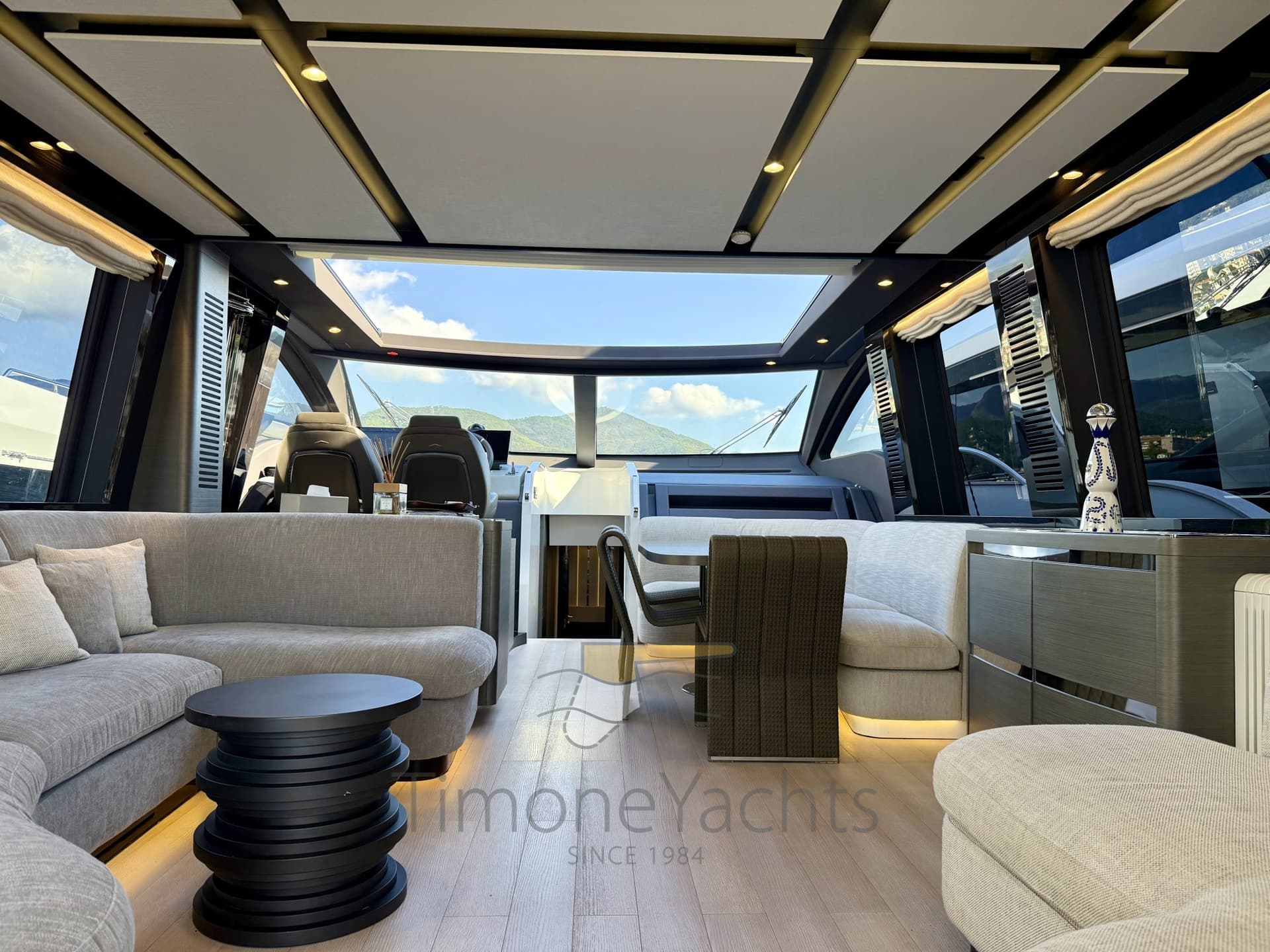 Azimut S8 usato - foto hero 10
