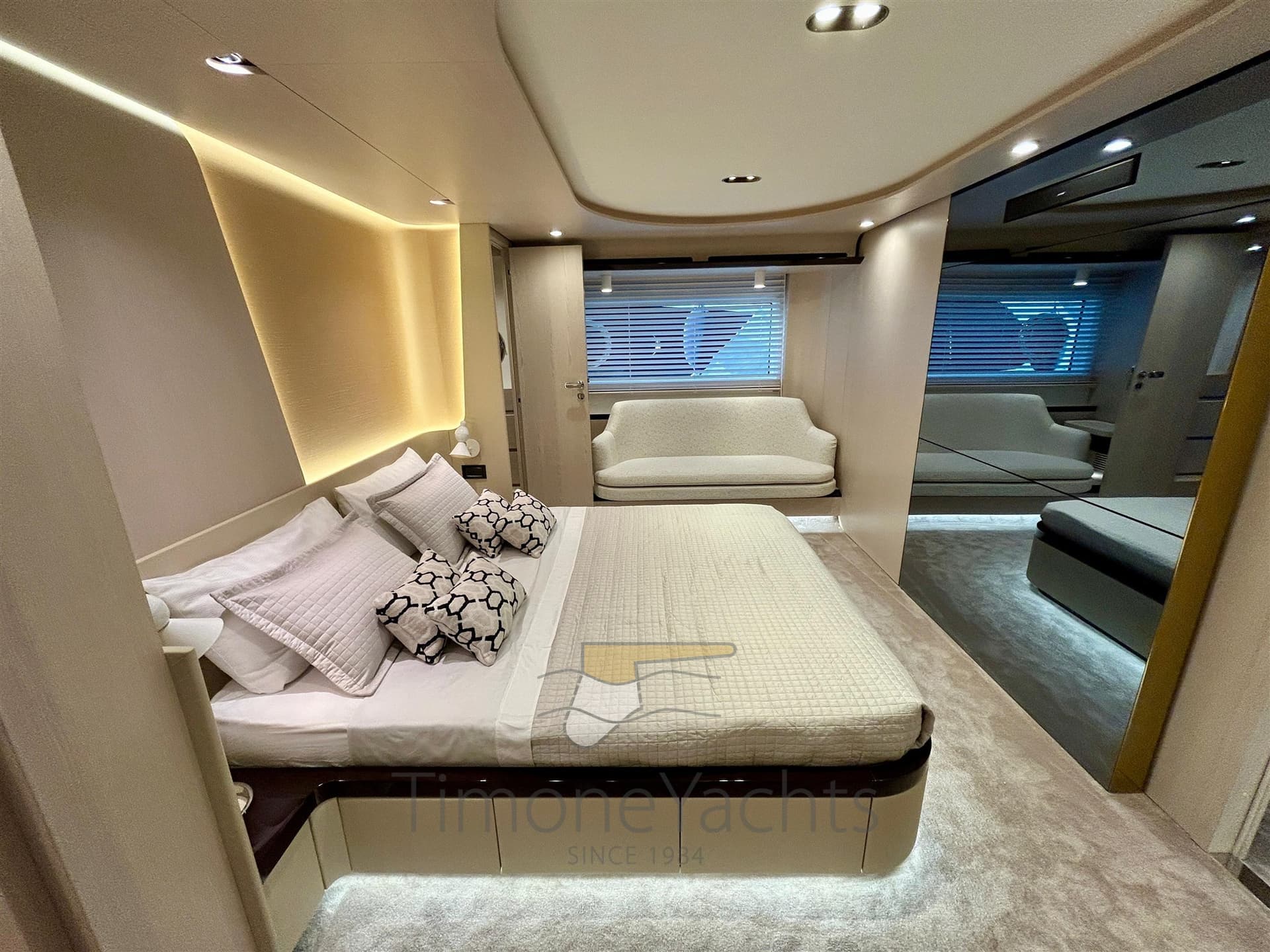 Azimut 78 Flybridge usato - foto hero 14