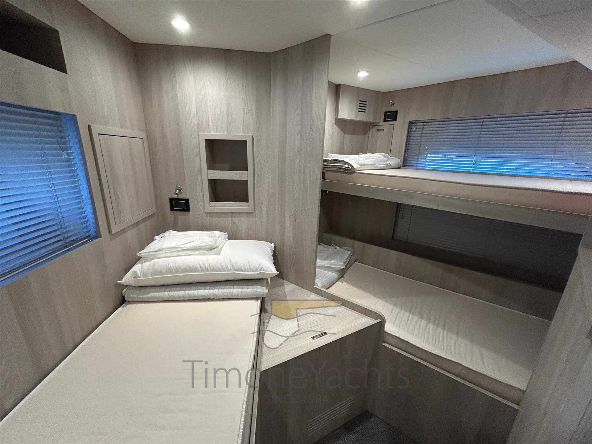 Azimut 78 Flybridge usato - foto hero 21