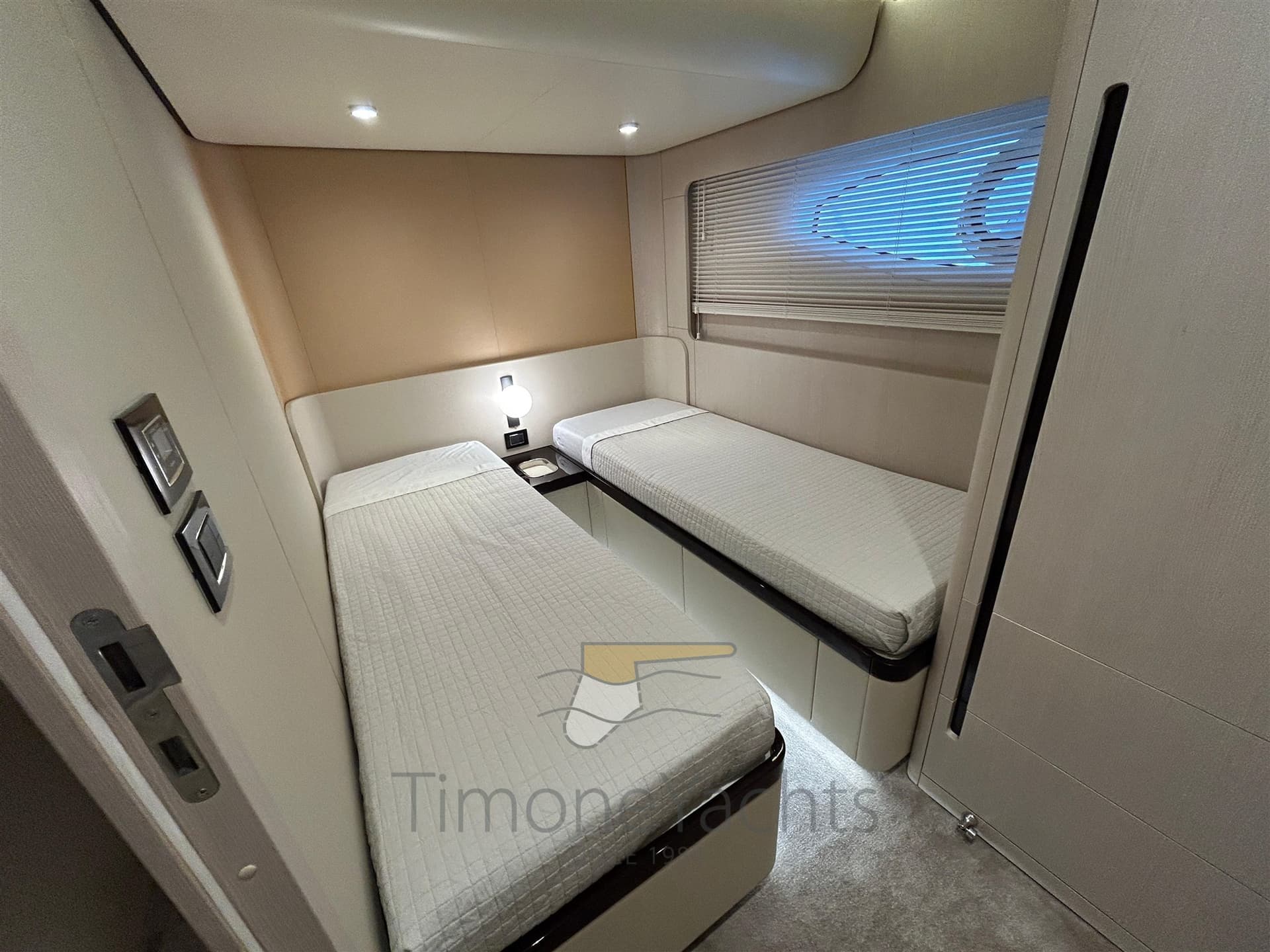 Azimut 78 Flybridge usato - foto hero 19