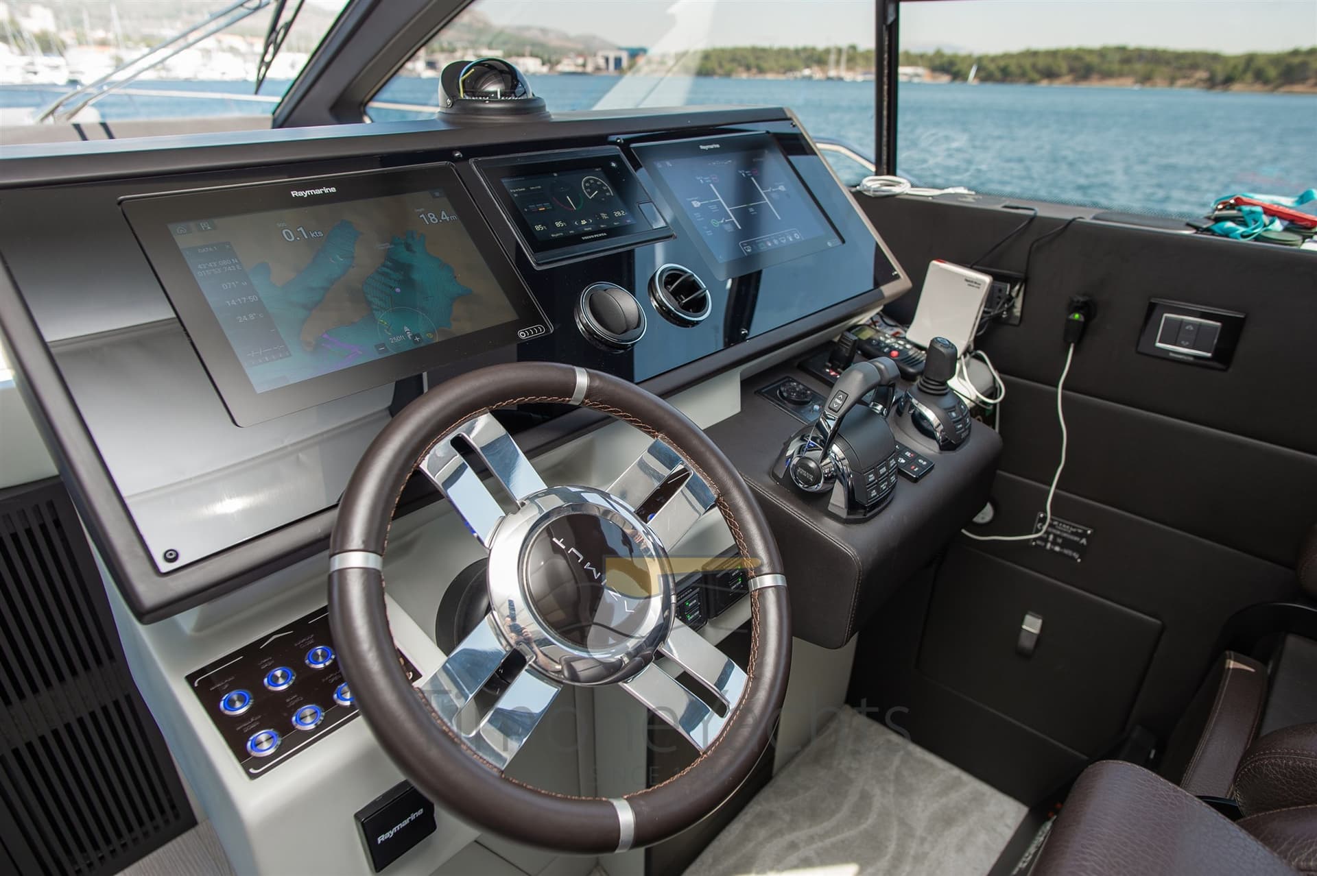Azimut S7 usato - foto hero 14
