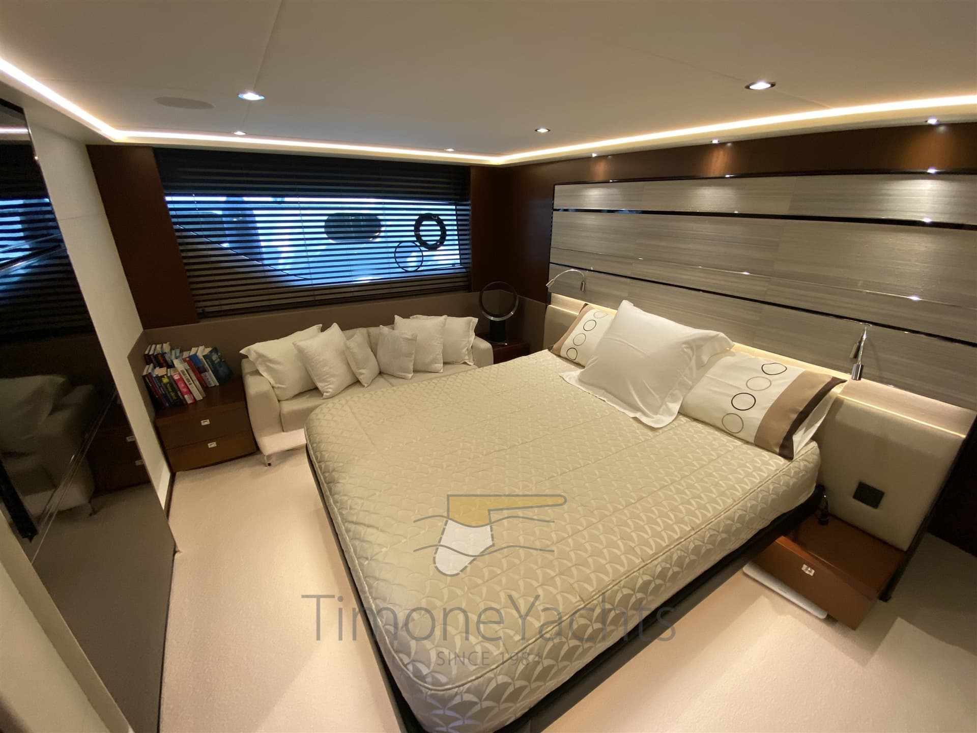 Princess Yachts S72 usato - foto hero 18