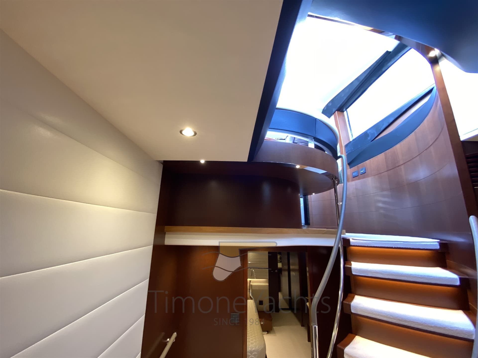 Princess Yachts S72 usato - foto hero 17