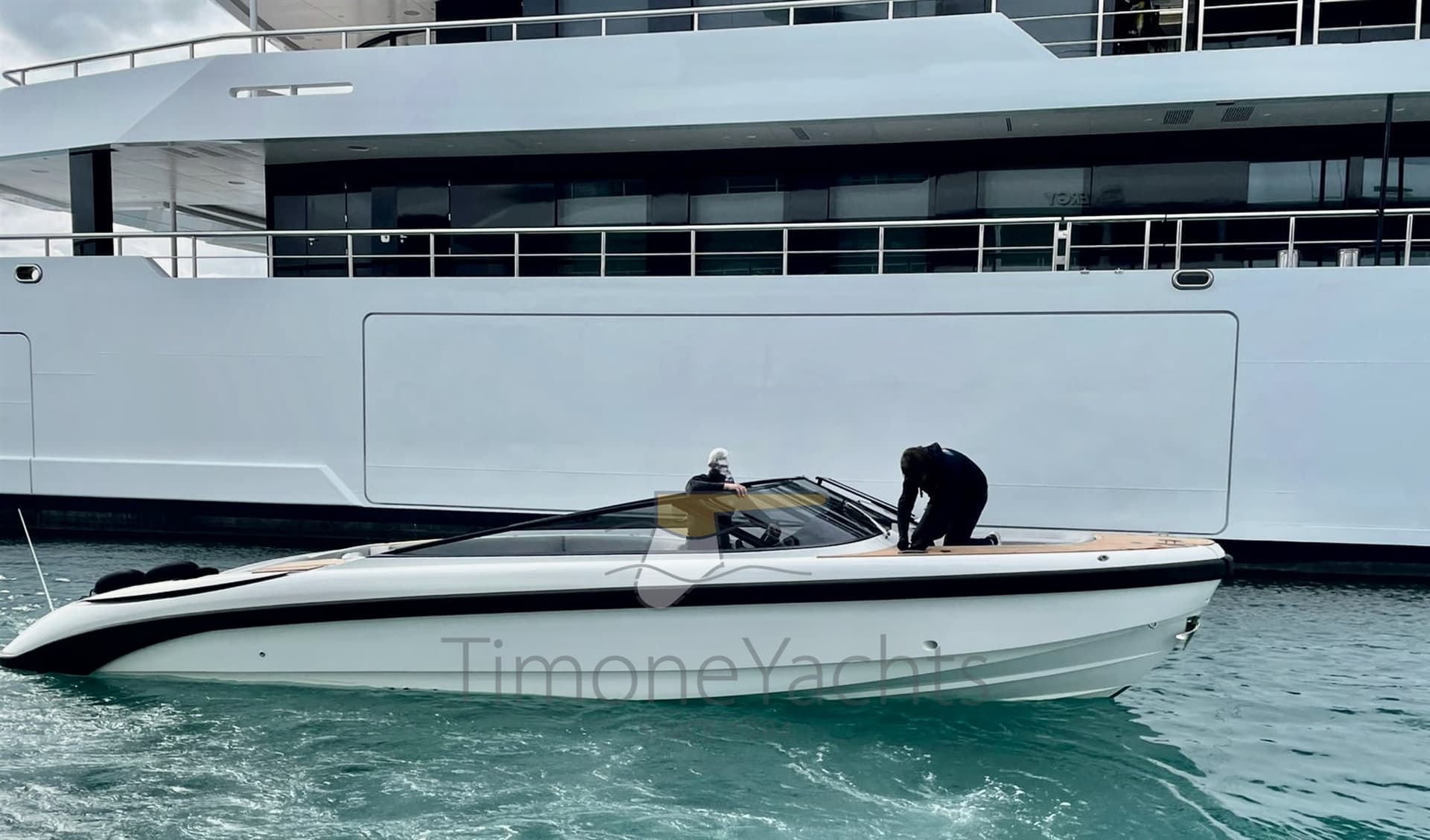 Castoldi 34 Jet Tender - Interior View Castoldi 34 Jet Tender - Interior View