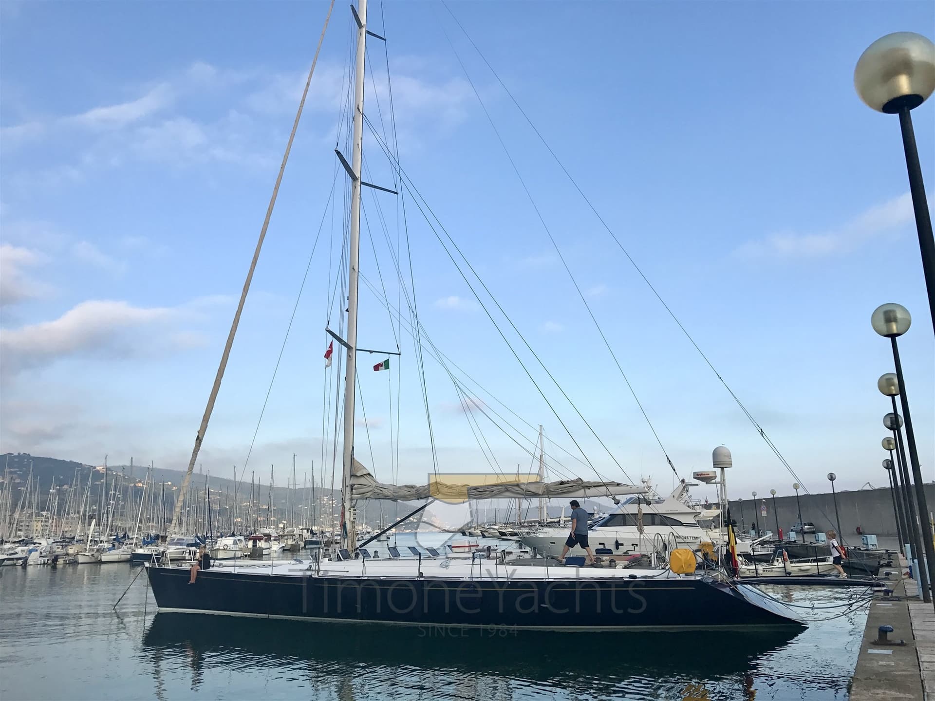 Custom Built Gilles Vaton Architecte Naval 75 Sloop - Interior View Custom Built Gilles Vaton Architecte Naval 75 Sloop - Interior View