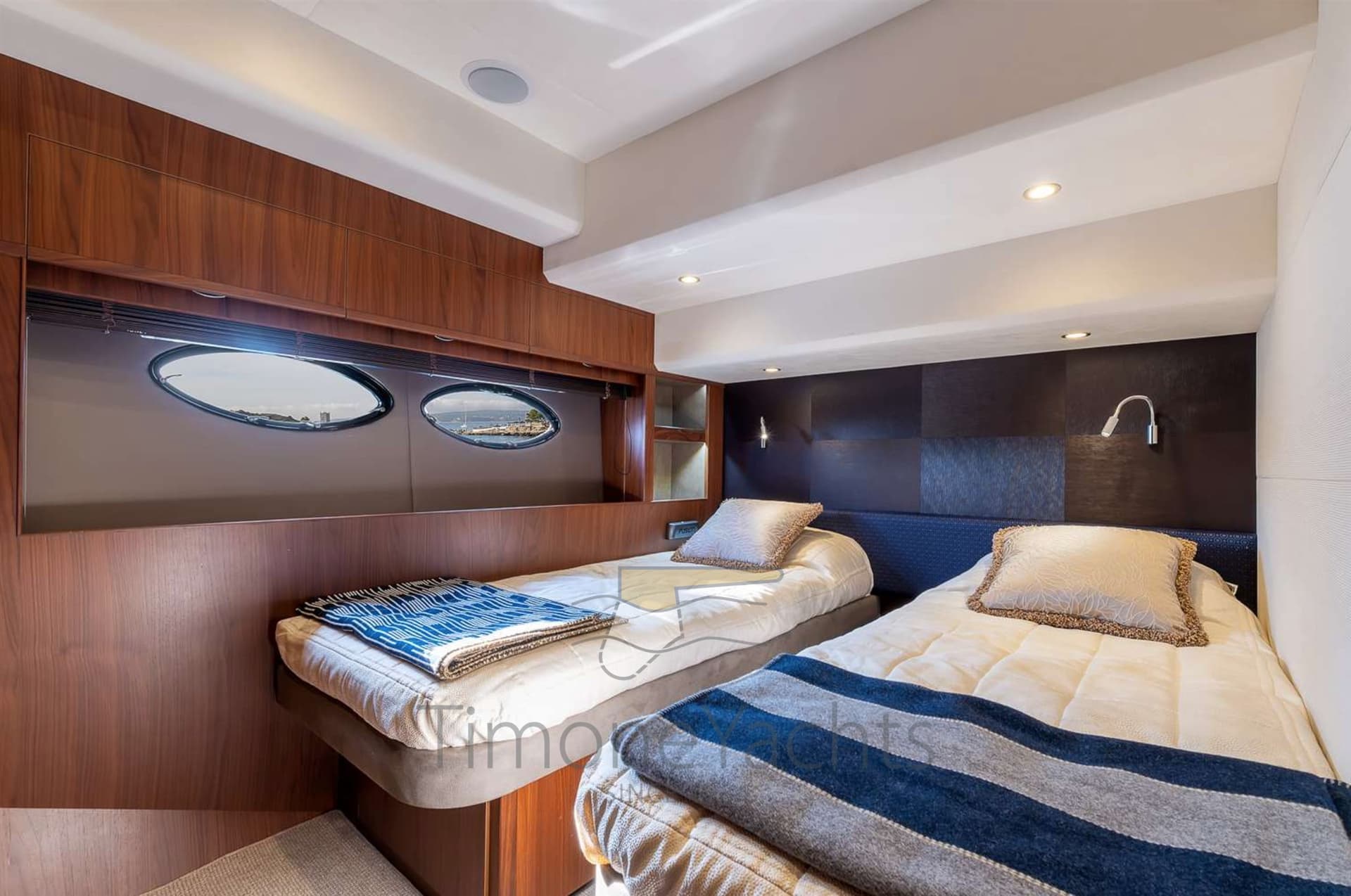 Sunseeker 86 used - hero image 19
