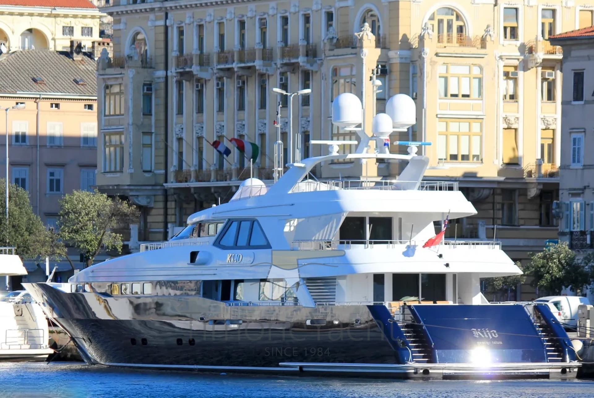 Heesen Shipyard 44,5 - Deck View Heesen Shipyard 44,5 - Deck View