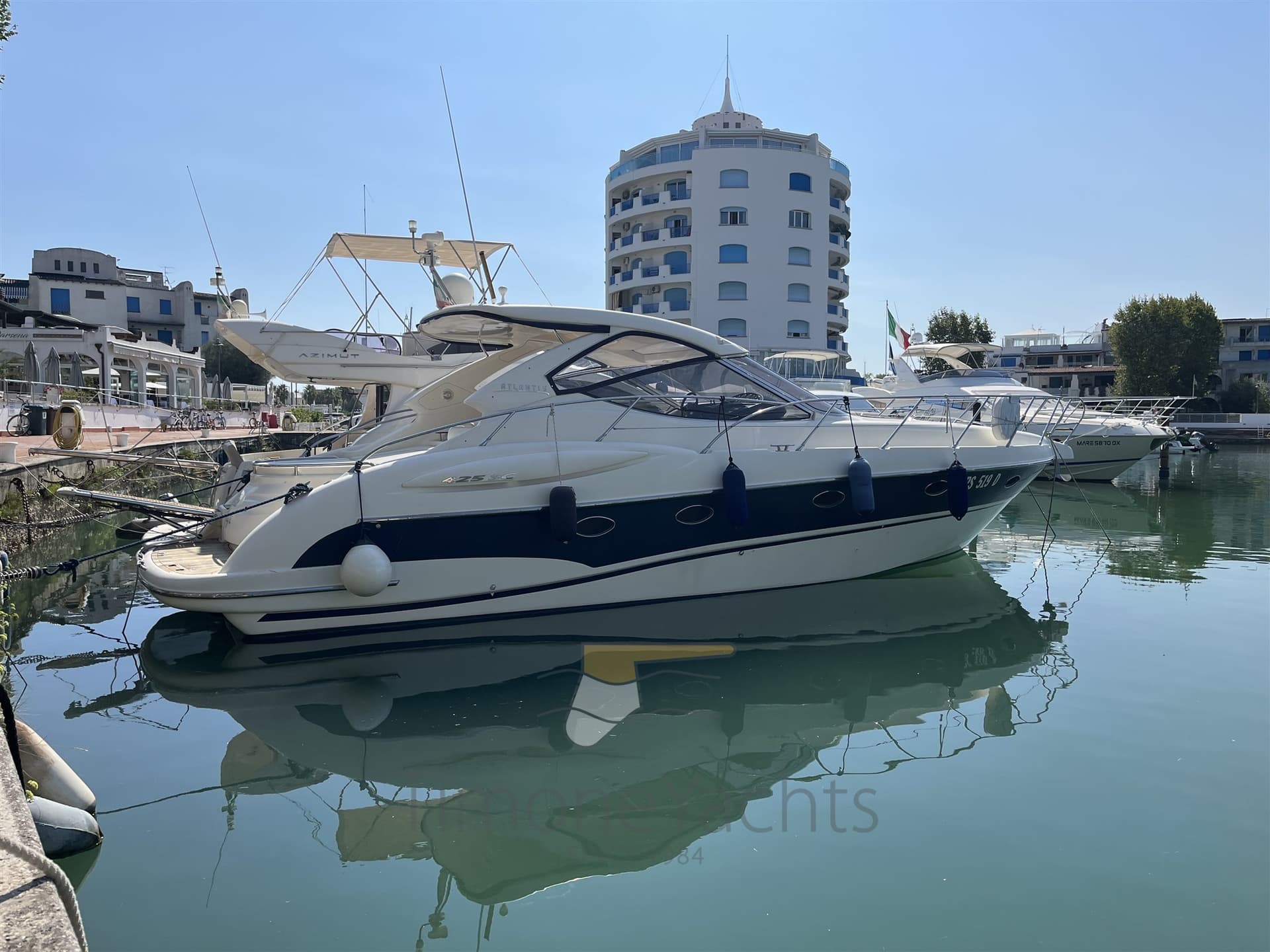 Atlantis Atlantis 425sc - Main View Atlantis Atlantis 425sc - Main View