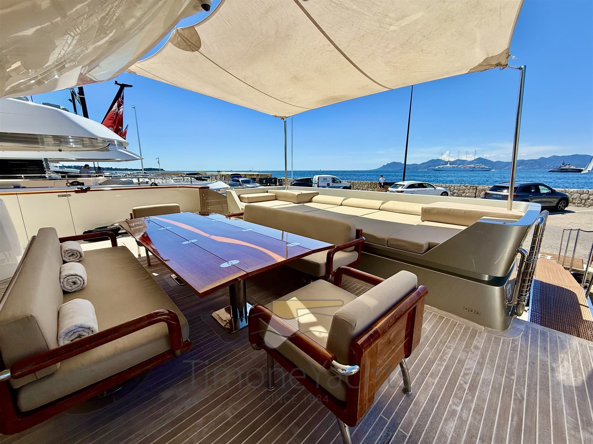 Tamsen Yacht Tamsen 40 - Detail View 1 Tamsen Yacht Tamsen 40 - Detail View 1