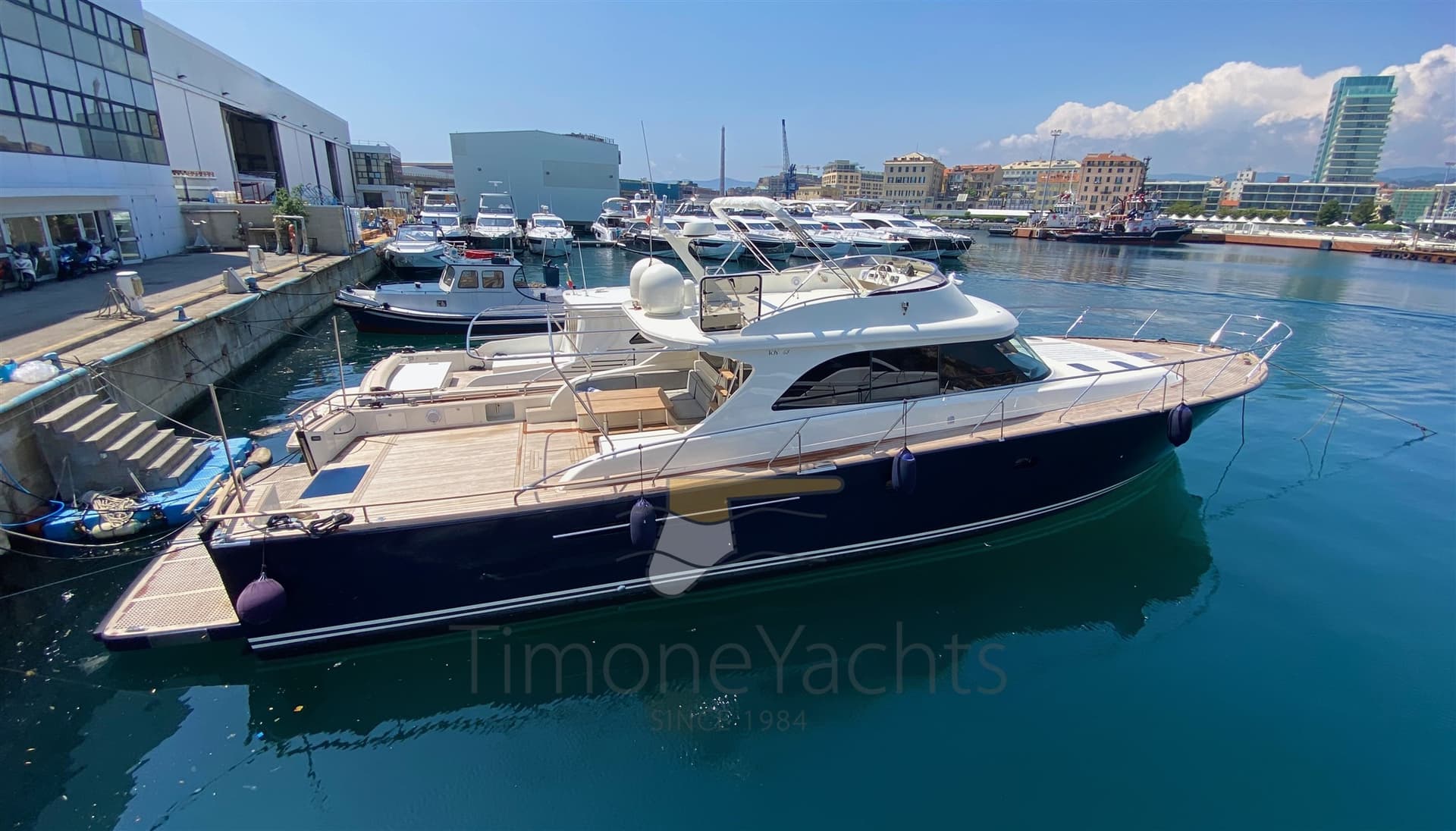 Toy Marine Toy 68 - Interior View Toy Marine Toy 68 - Interior View