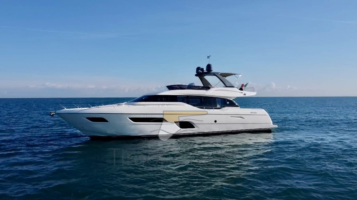 Ferretti Yachts 700 - Main View Ferretti Yachts 700 - Main View
