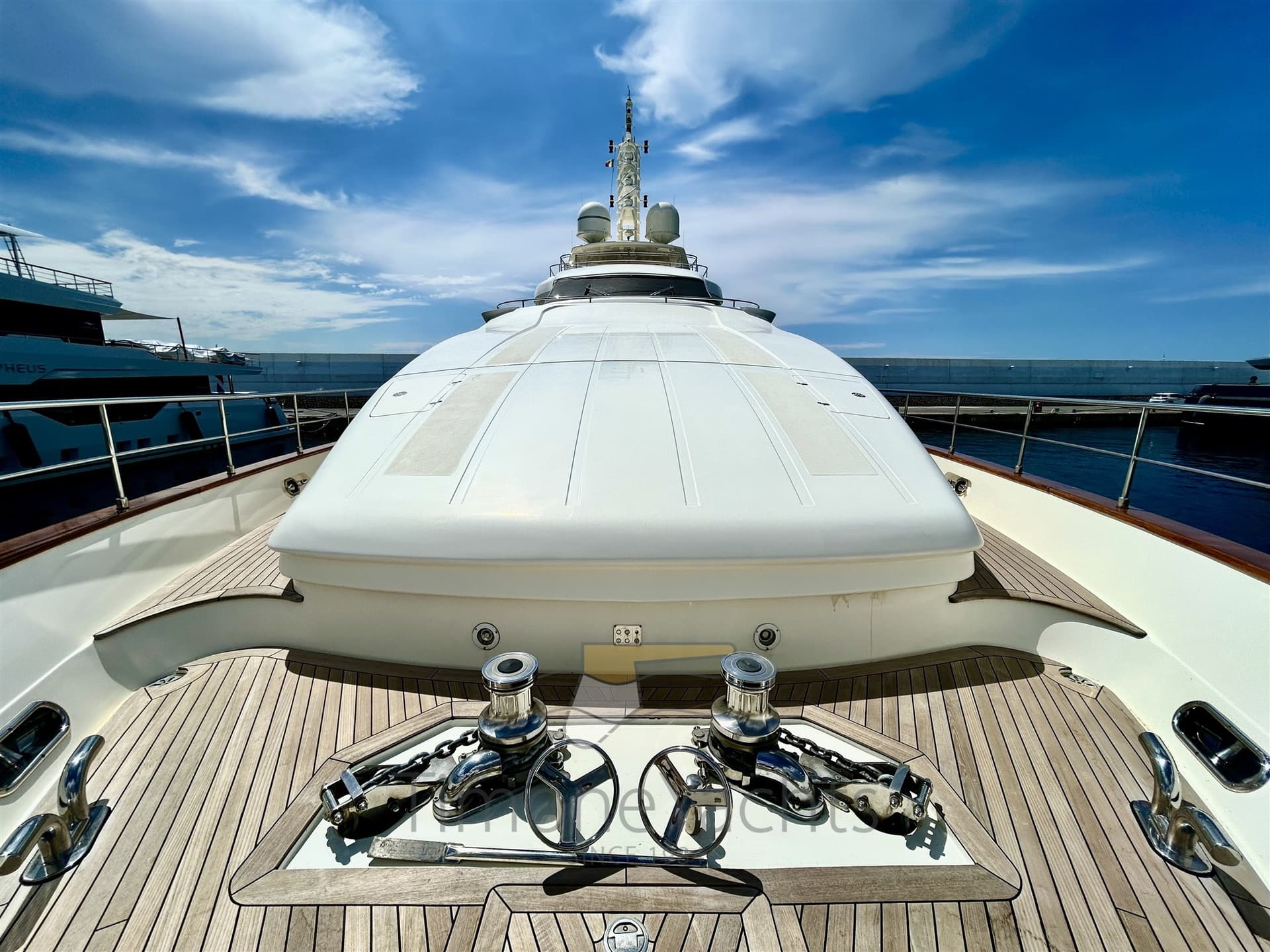 CRN 128 - Deck View CRN 128 - Deck View