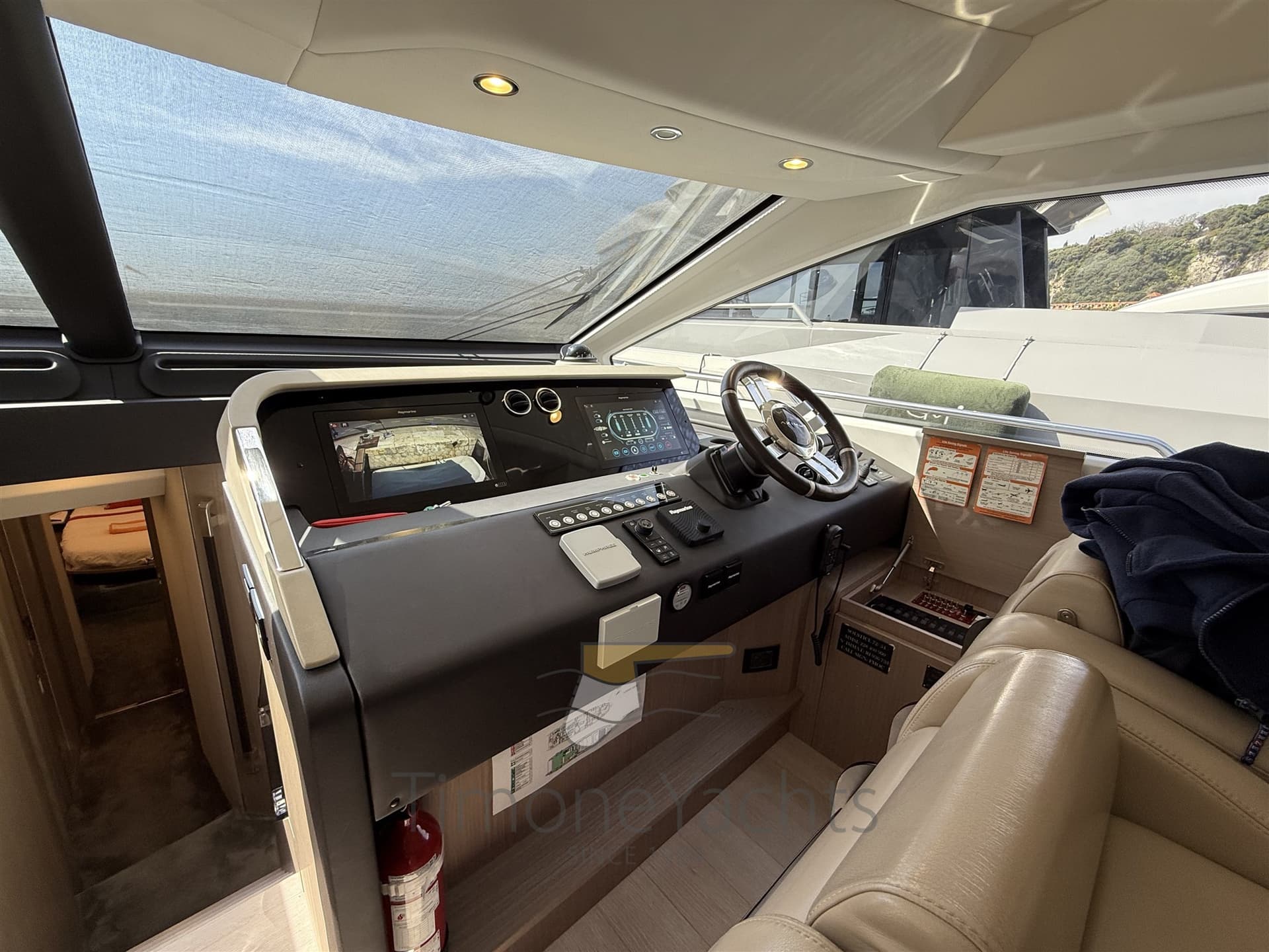 Azimut 72 Flybridge usato - foto hero 7