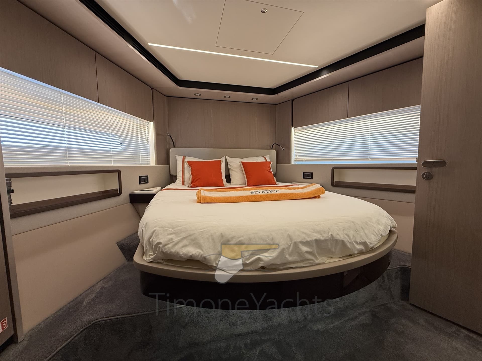 Azimut 72 Flybridge usato - foto hero 8