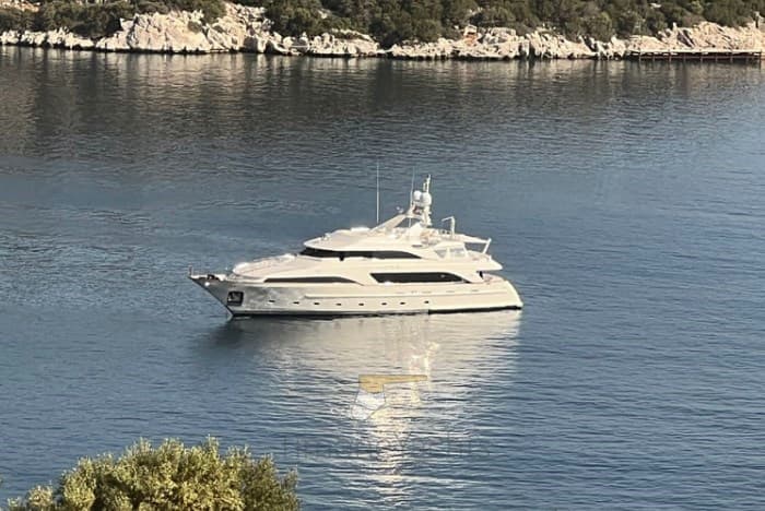 Benetti Classic 115 - Interior View Benetti Classic 115 - Interior View