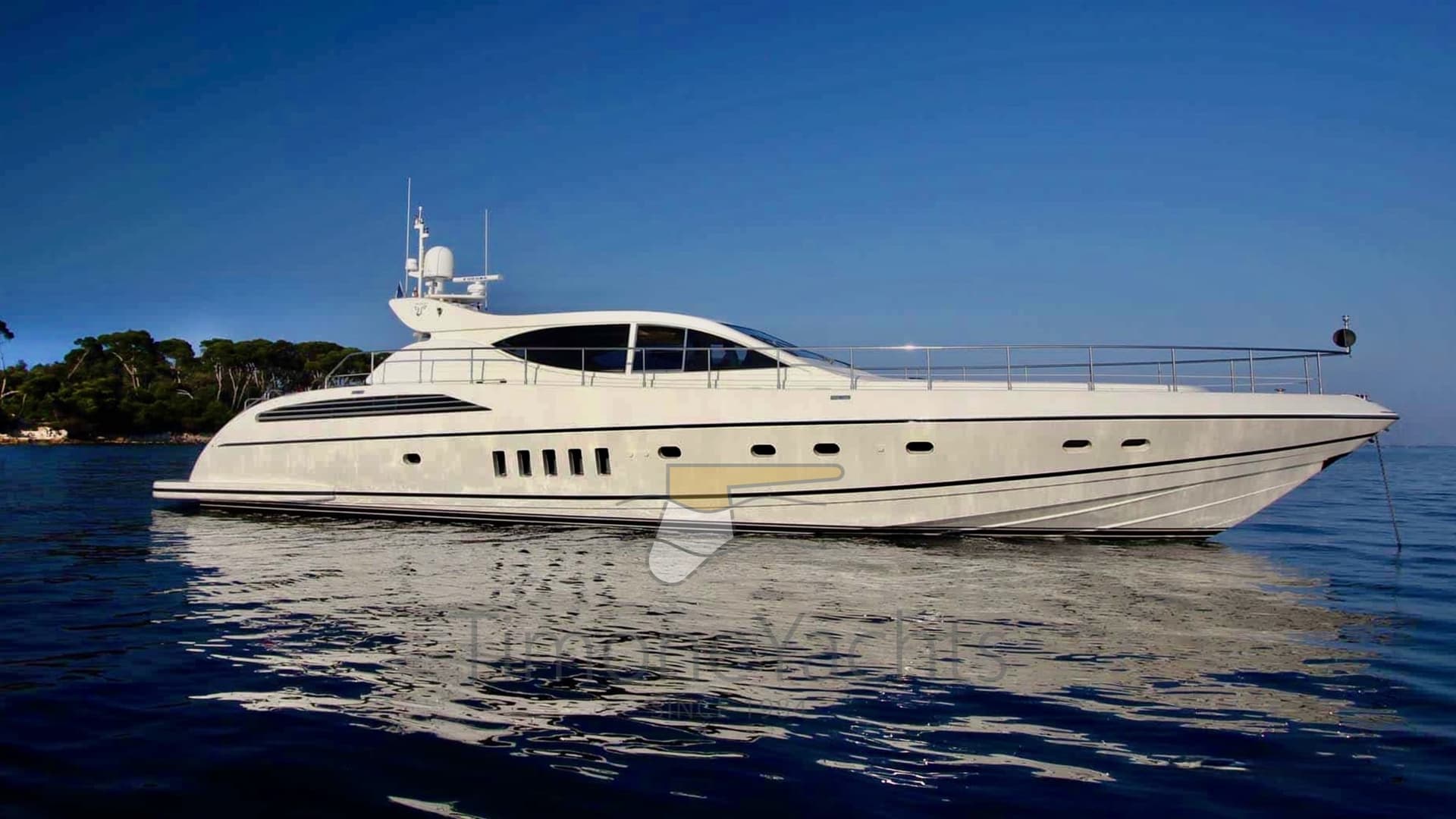 Arno Leopard 24 - Main View Arno Leopard 24 - Main View