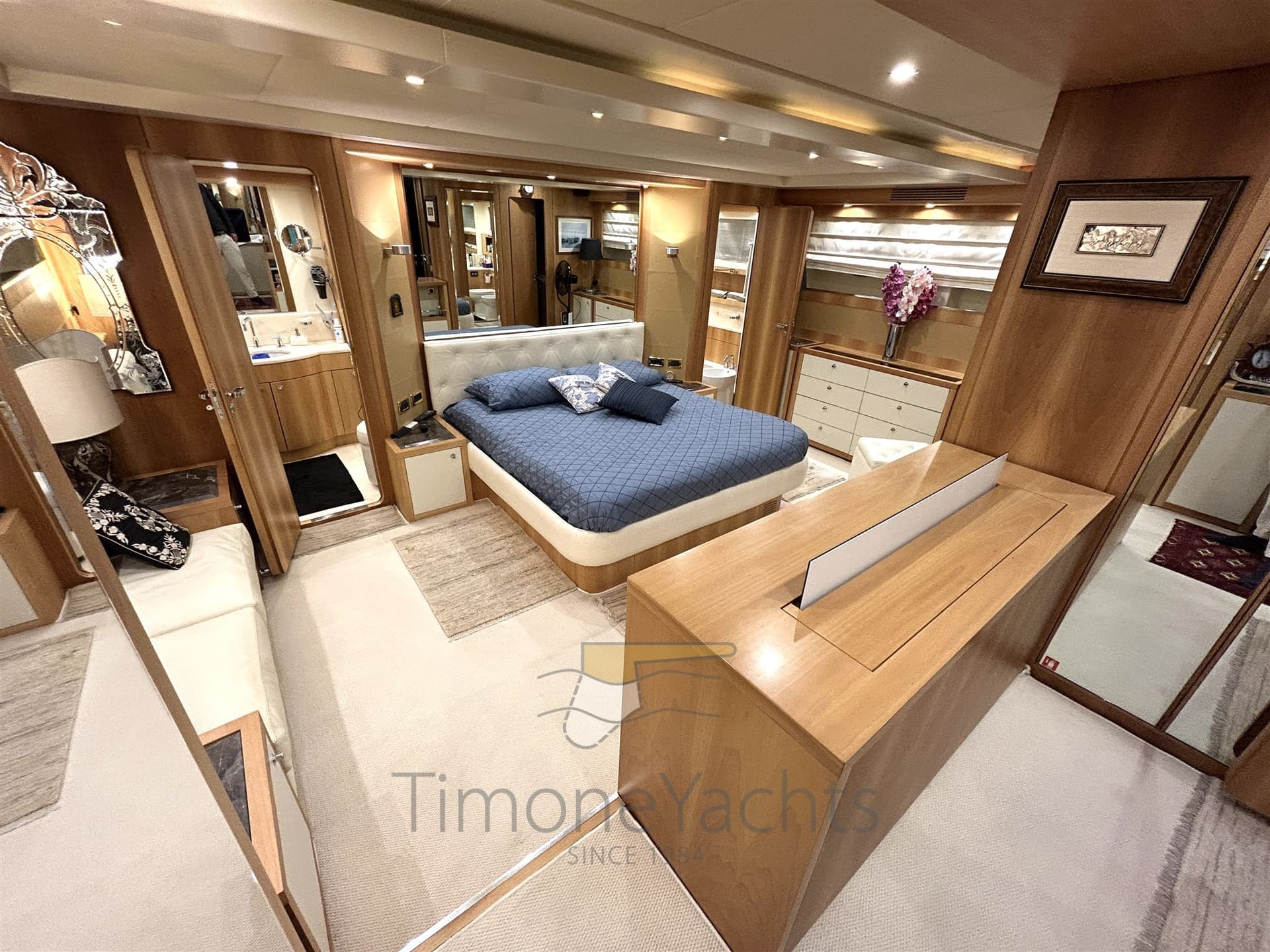 Riva 85 Opera used - hero image 18