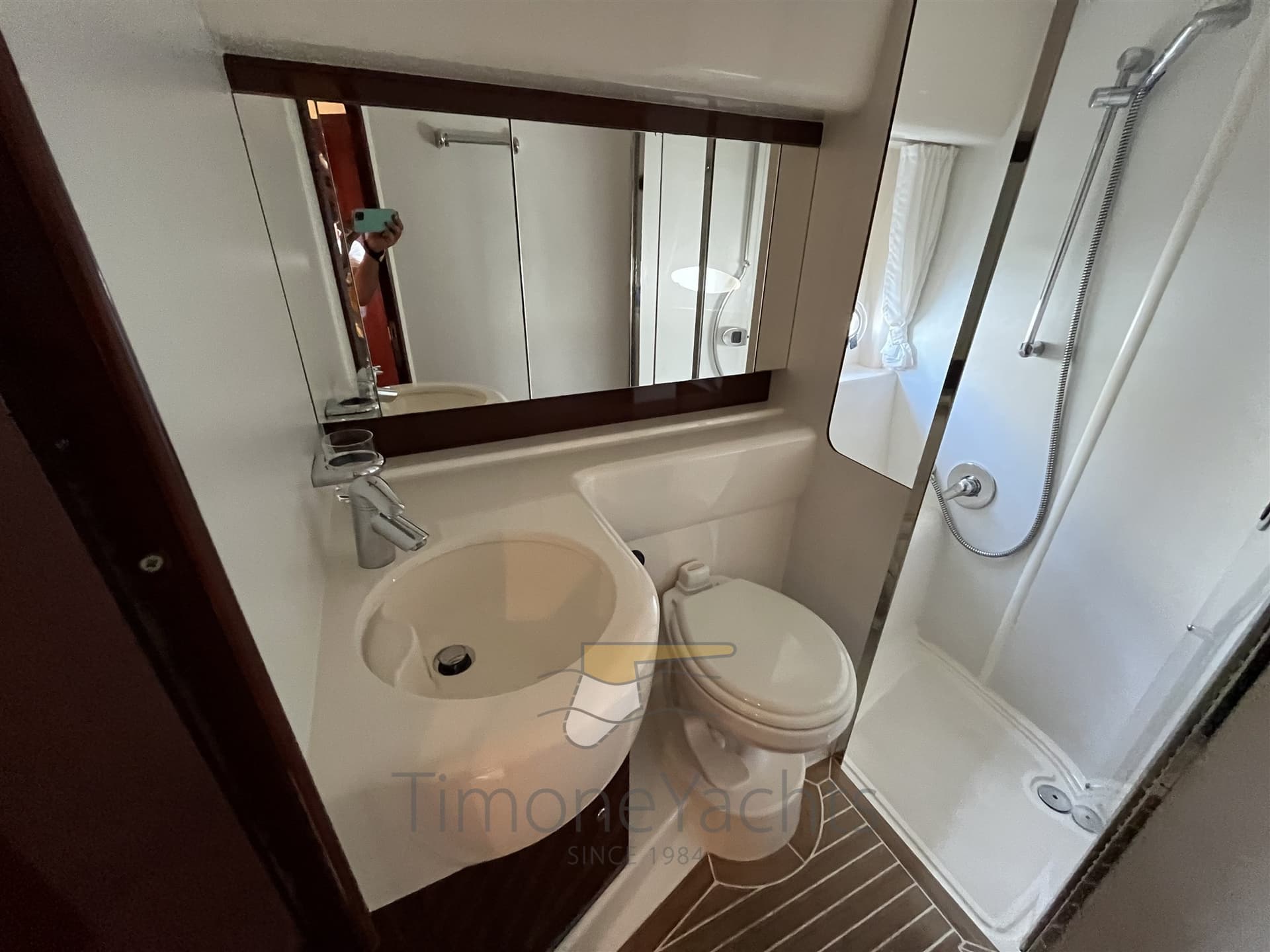 Princess Yachts V 48 usato - foto hero 20