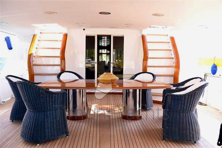 CRN 37.5 Mt Alu Steel - Interior View CRN 37.5 Mt Alu Steel - Interior View