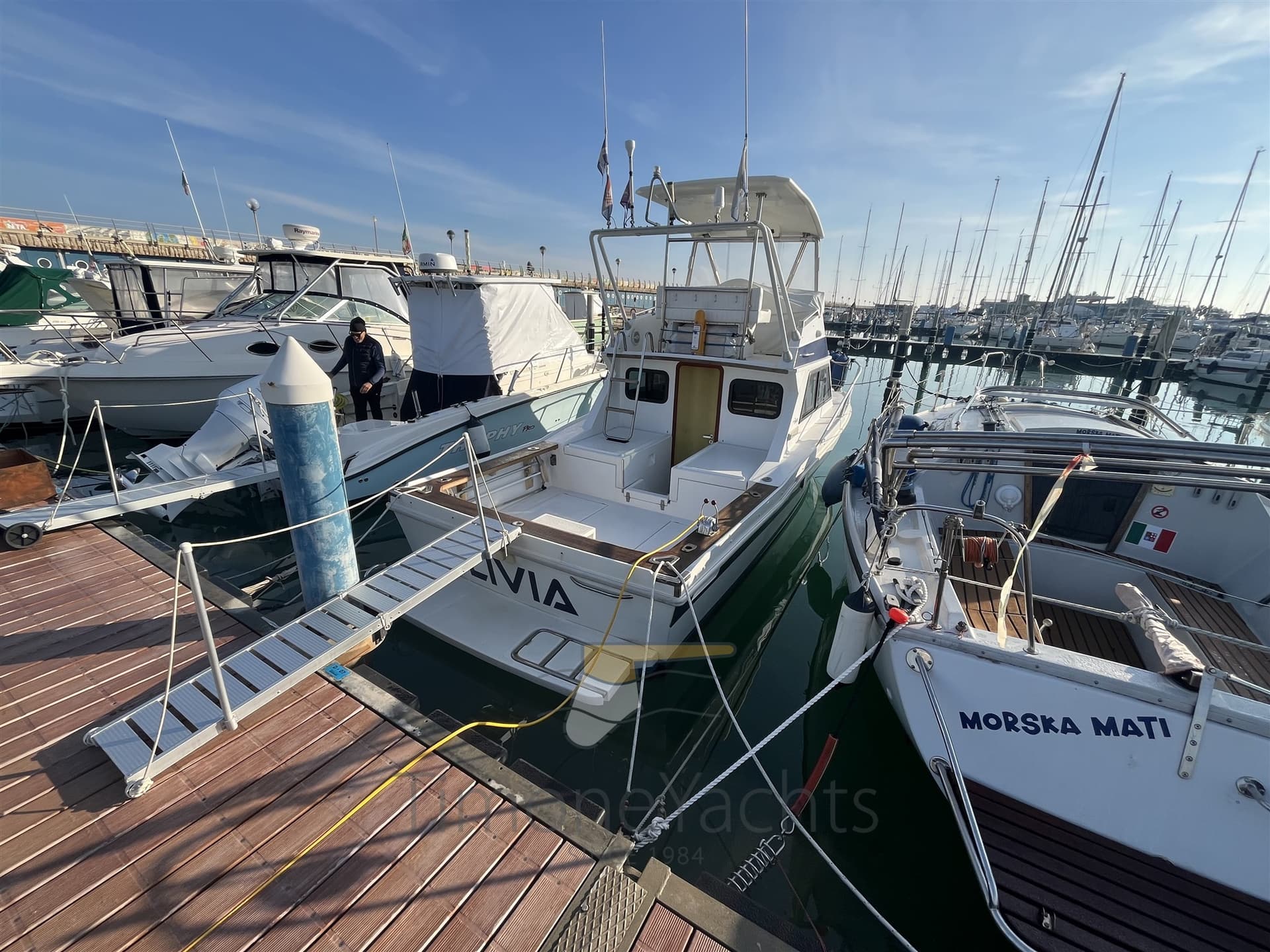 Sette Mari F 27 Fly America usato - dettaglio 3