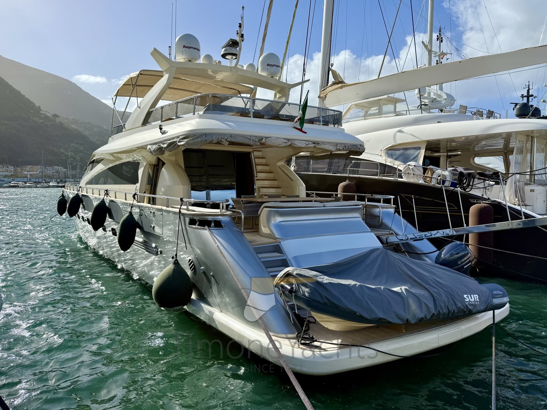 Permare Amer 92 - Deck View Permare Amer 92 - Deck View