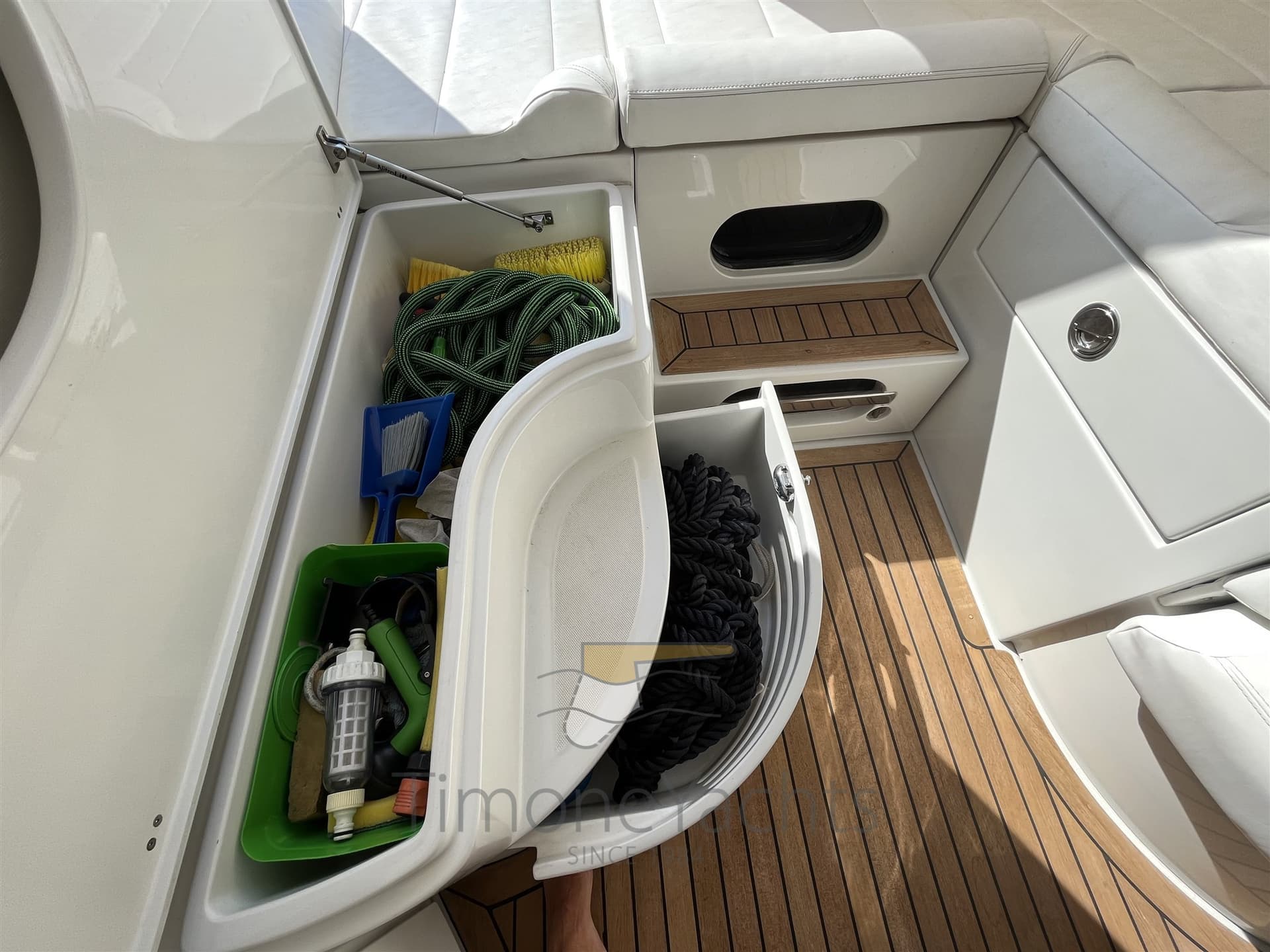 Pershing Pershing 46' - Interior View Pershing Pershing 46' - Interior View