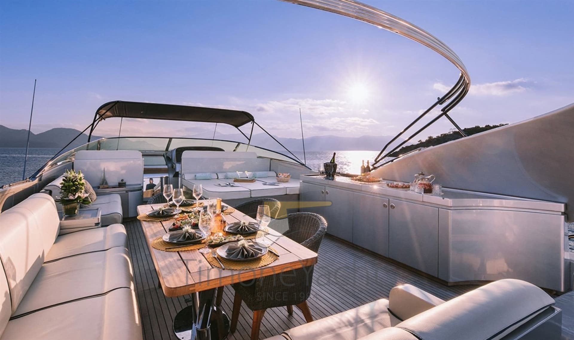 Posillipo-Rizzardi Technema 95s - Interior View Posillipo-Rizzardi Technema 95s - Interior View