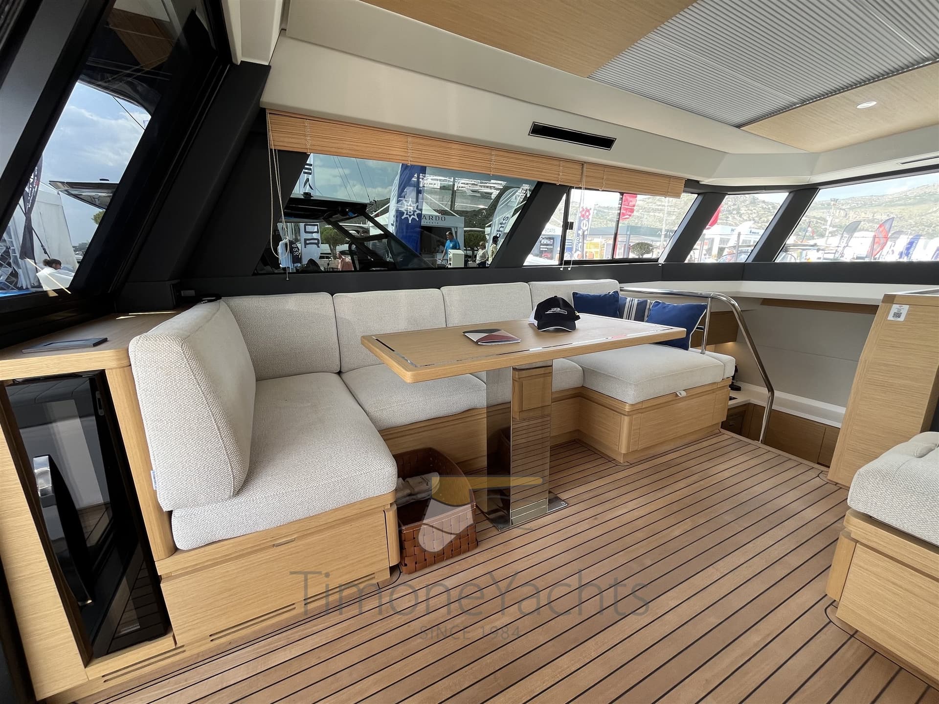 Pardo Gt52 - Deck View Pardo Gt52 - Deck View