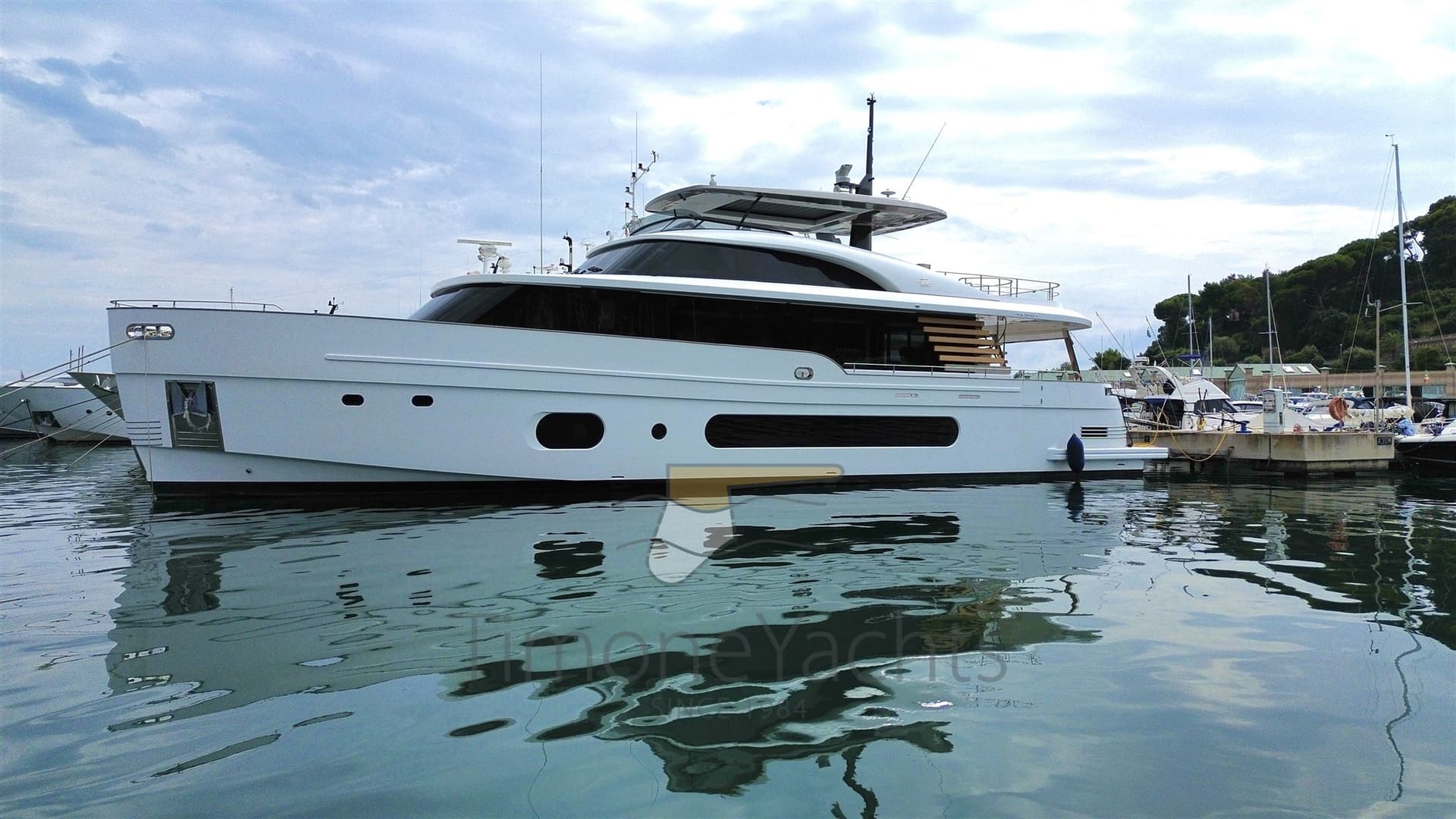 Azimut Magellano 25 Metri usato - dettaglio 2