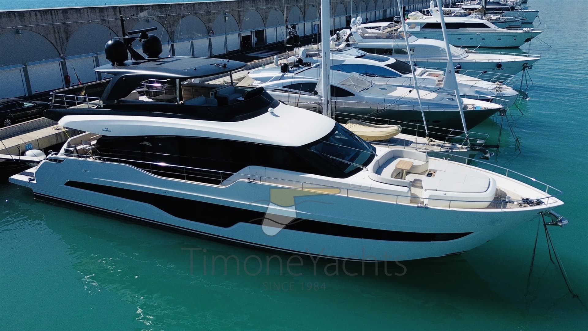 Cranchi Settantotto 78 - Detail View 1 Cranchi Settantotto 78 - Detail View 1