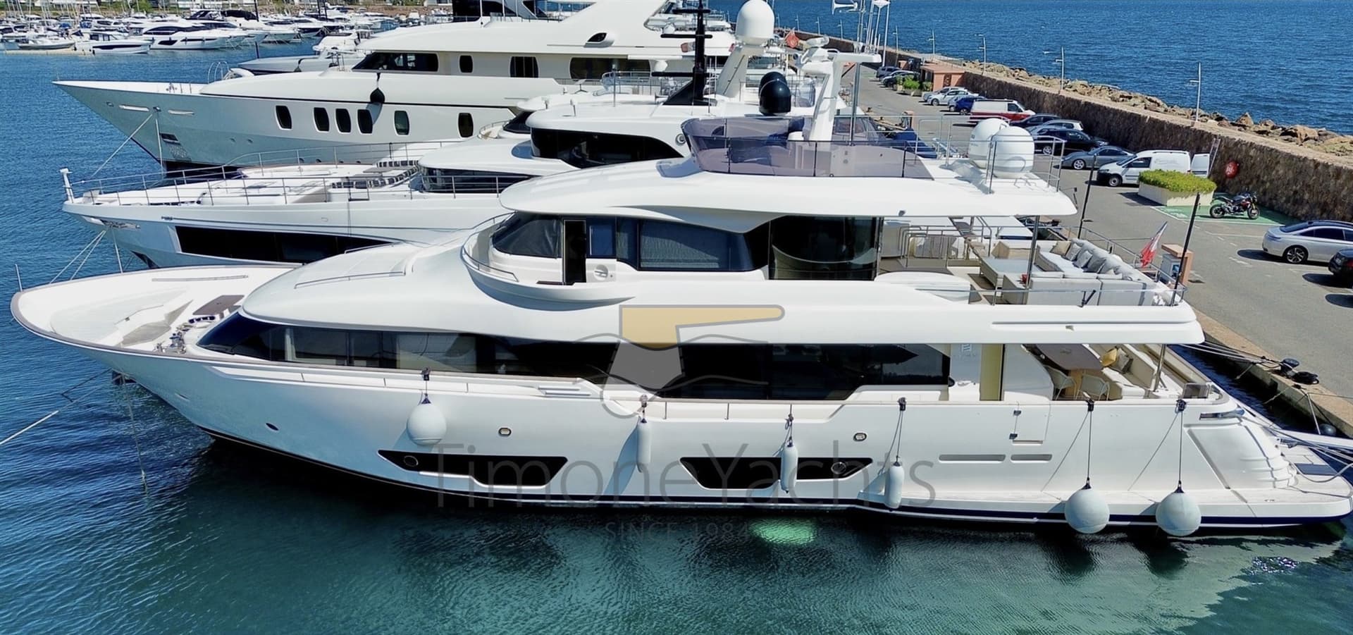 Custom Line Navetta 28 - Main View Custom Line Navetta 28 - Main View