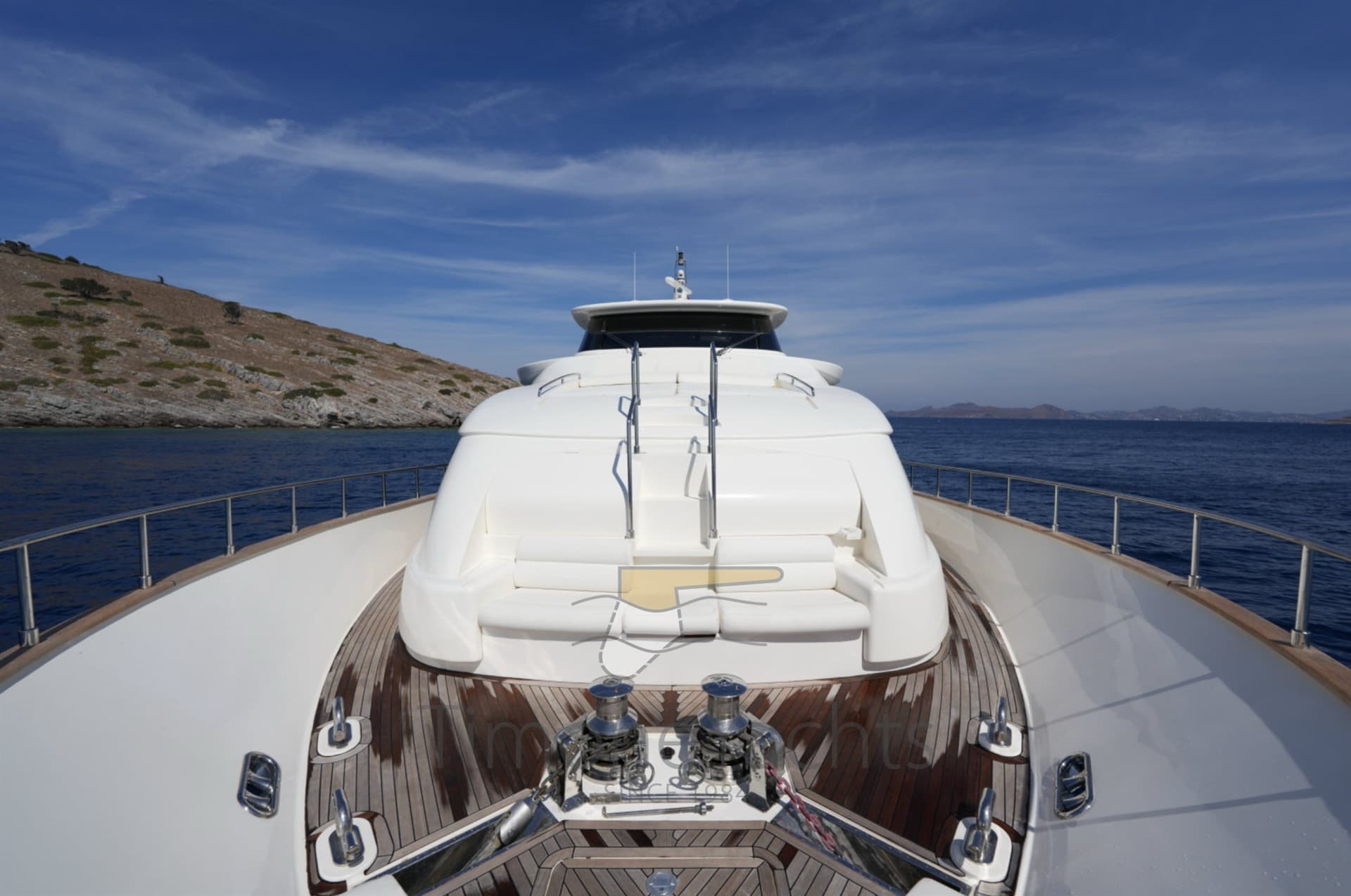 Custom Line Navetta 26 - Deck View Custom Line Navetta 26 - Deck View
