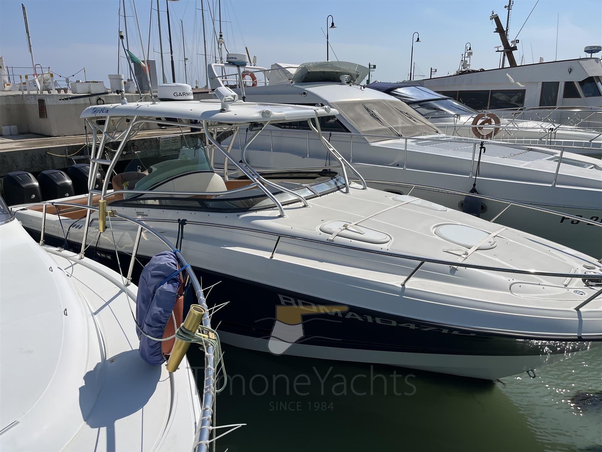 Hydra-Sports Vector Express 3300 Vx - Main View Hydra-Sports Vector Express 3300 Vx - Main View