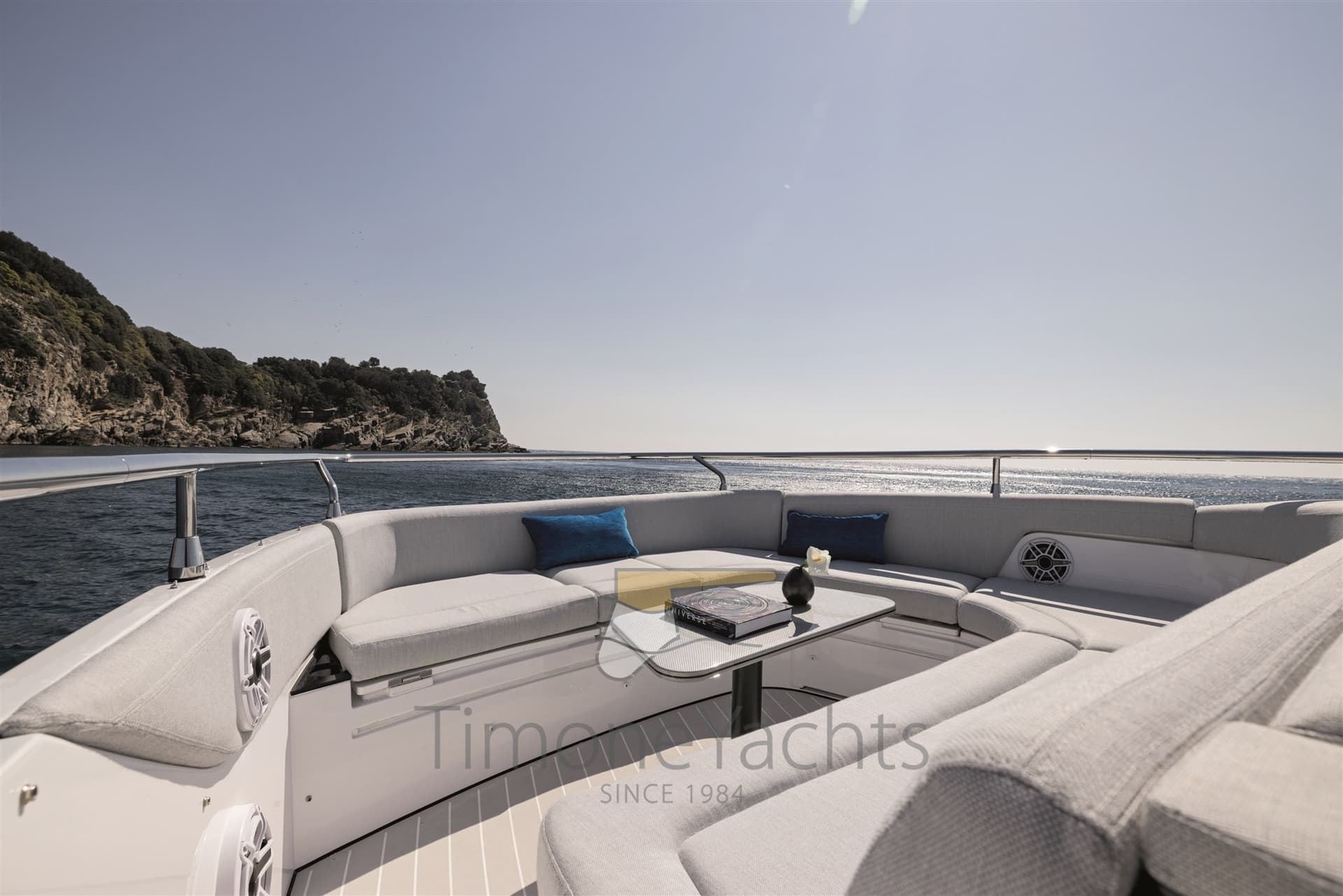 Azimut Verve 42 used - hero image 8