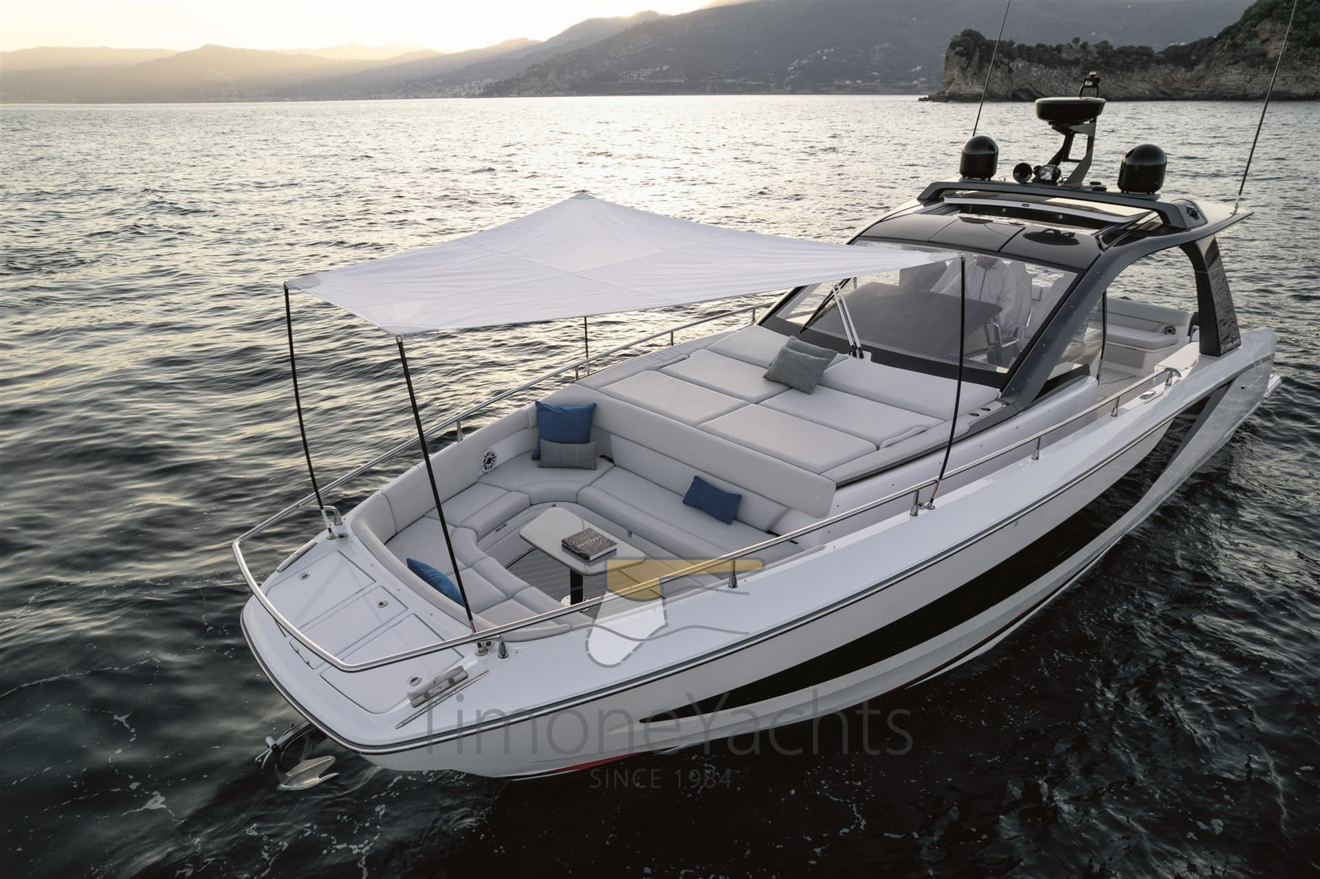 Azimut Verve 42 used - hero image 5