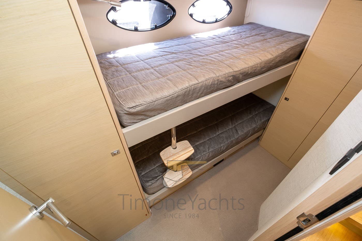 Princess Yachts 49 d'occasion - image hero 23