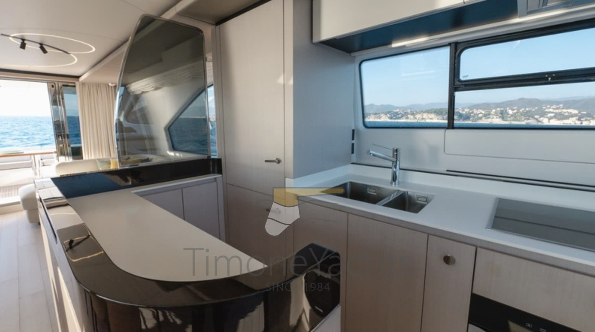 Azimut 72 Flybridge gebraucht - Hauptbild 13