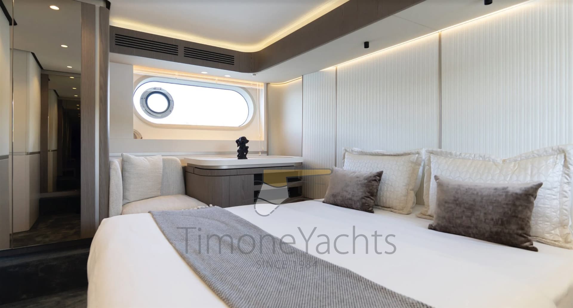 Azimut Magellano 60 usato - foto hero 18