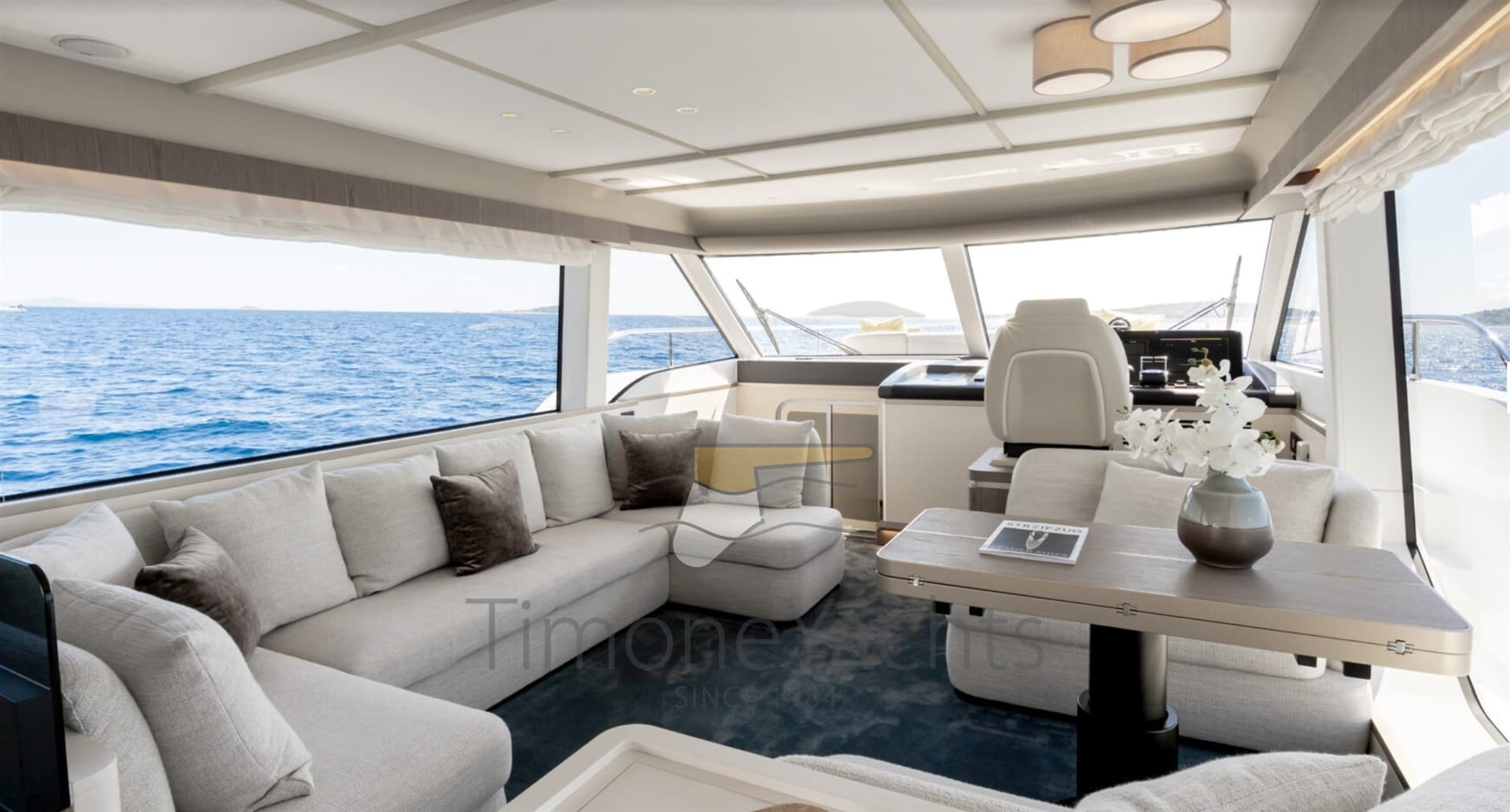 Azimut Magellano 60 used - hero image 14