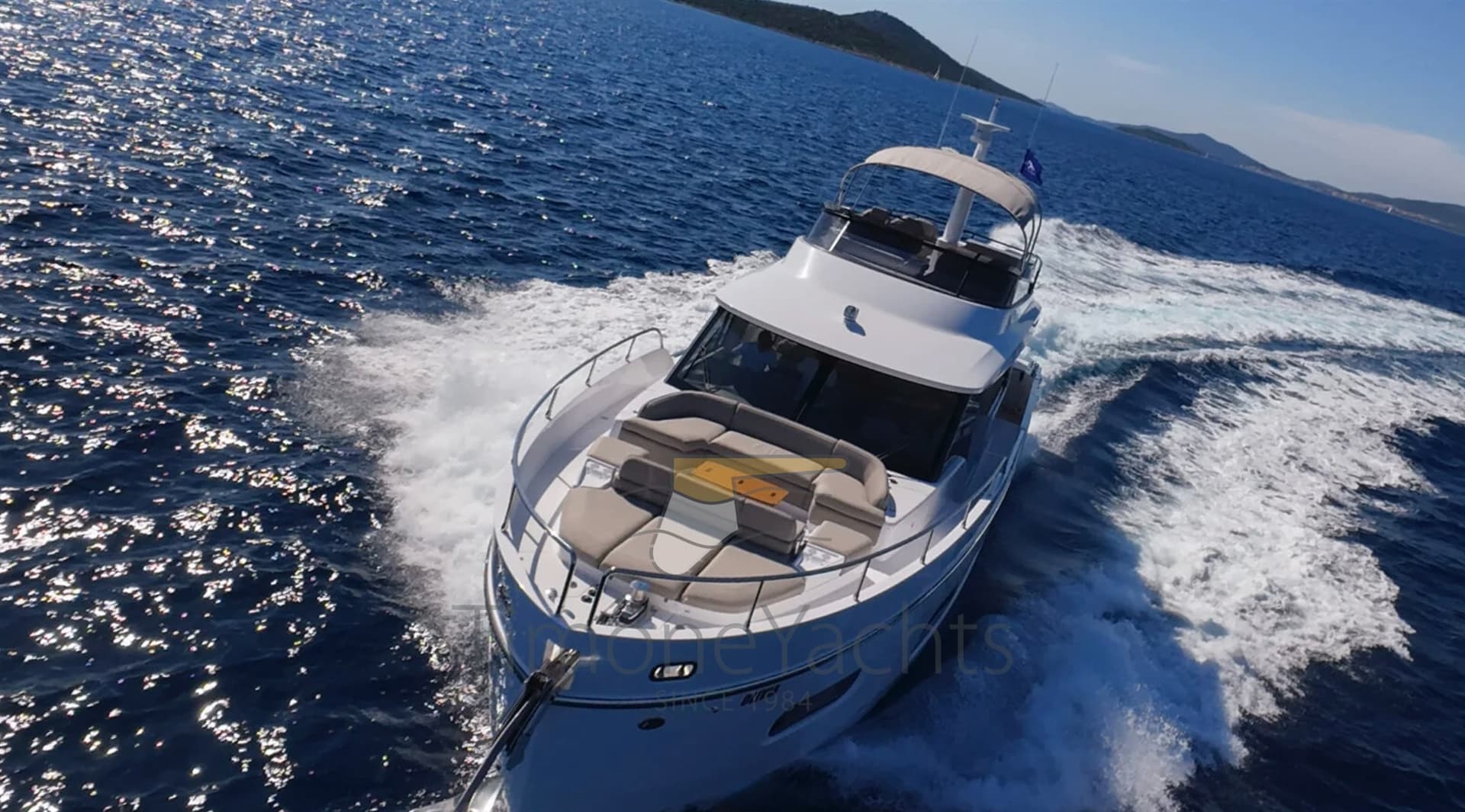 Azimut Magellano 60 used - hero image 23