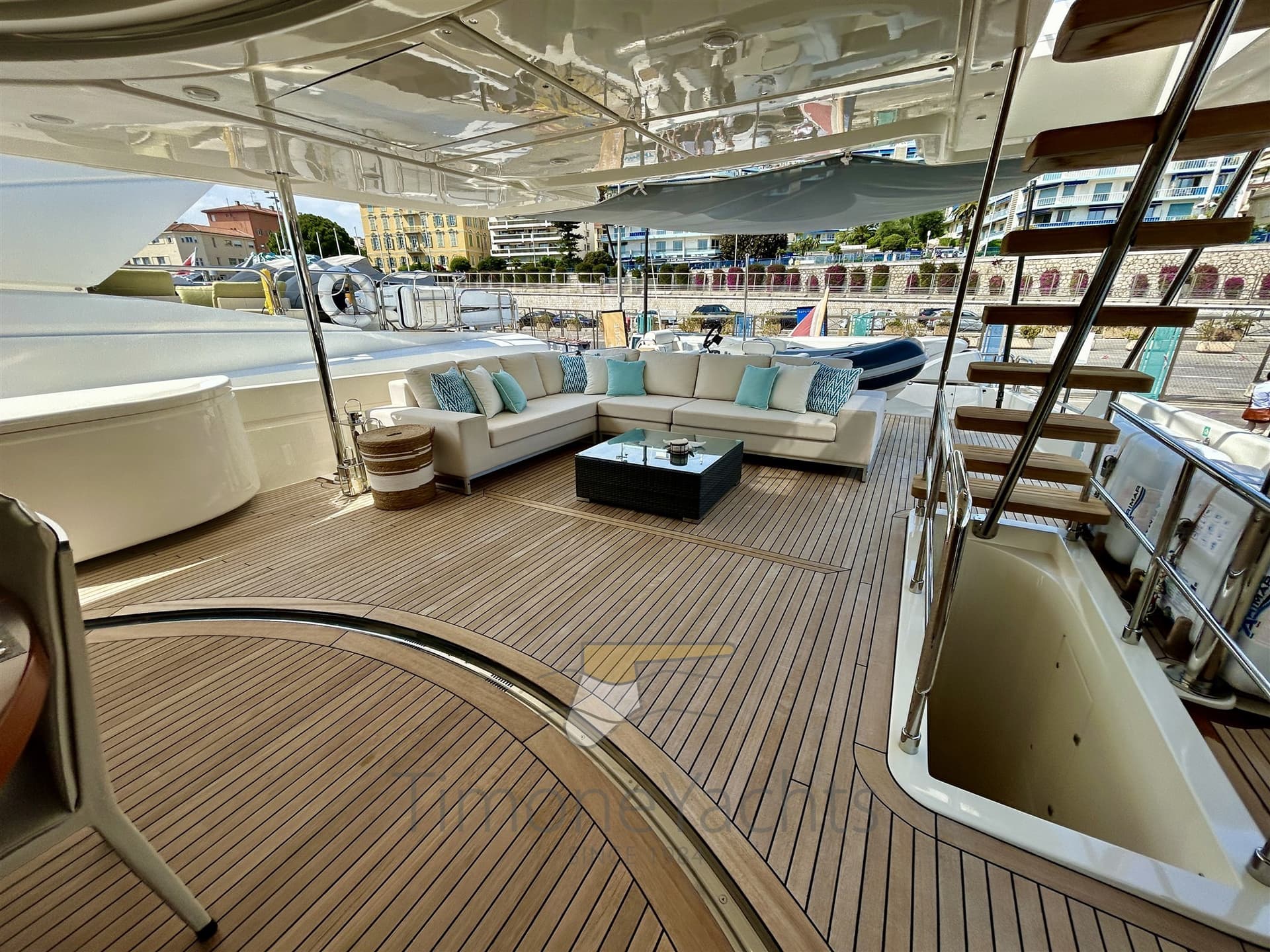 Custom Line Navetta 33 - Interior View Custom Line Navetta 33 - Interior View