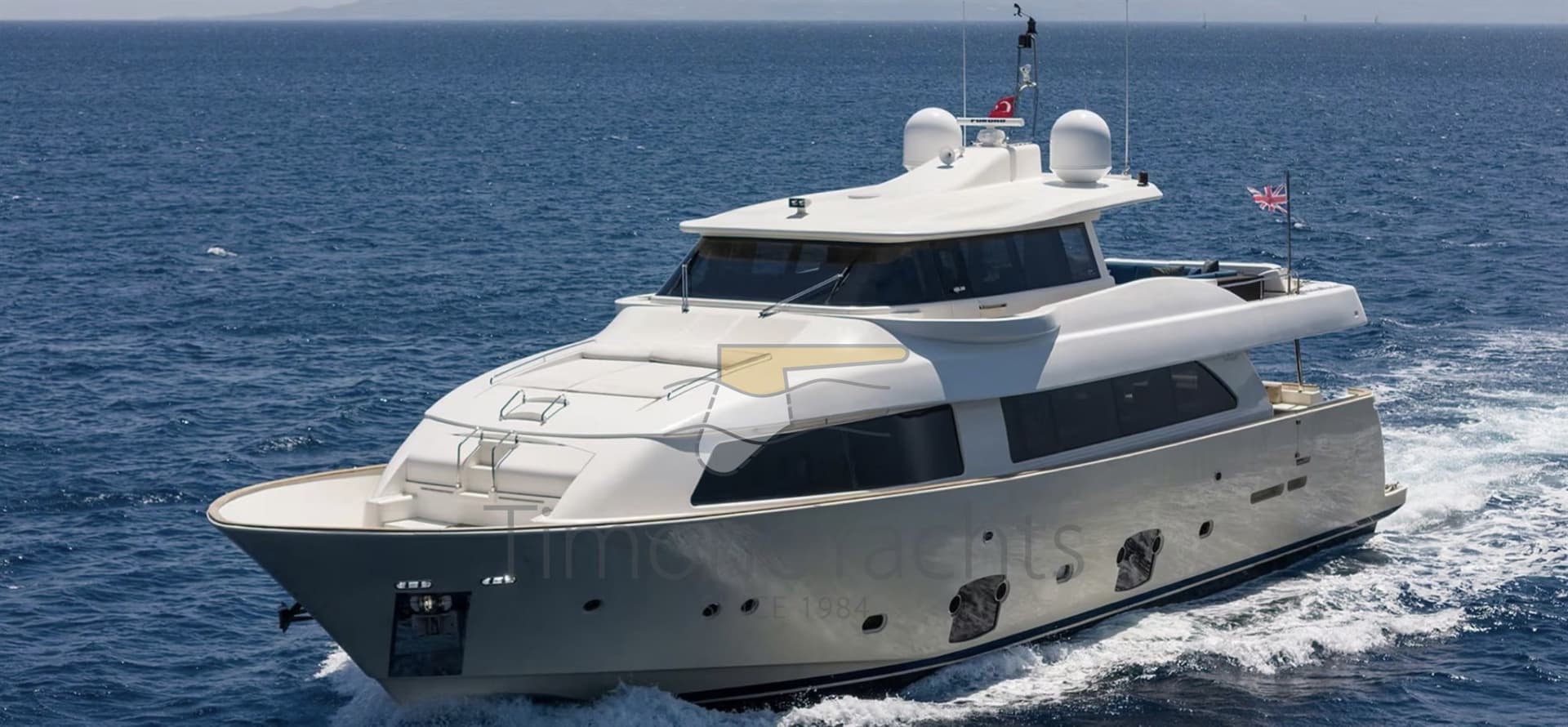 Custom Line Navetta 26 - Main View Custom Line Navetta 26 - Main View