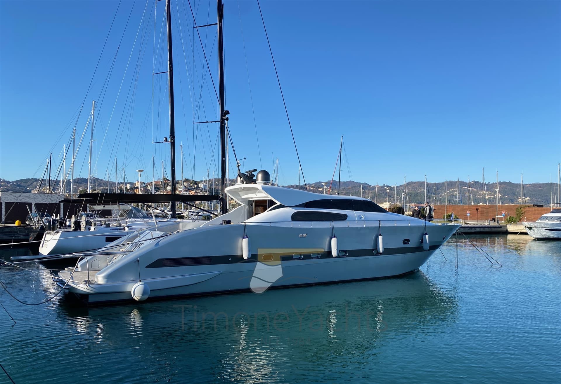 Tecnomar Velvet 83 - Detail View 1 Tecnomar Velvet 83 - Detail View 1