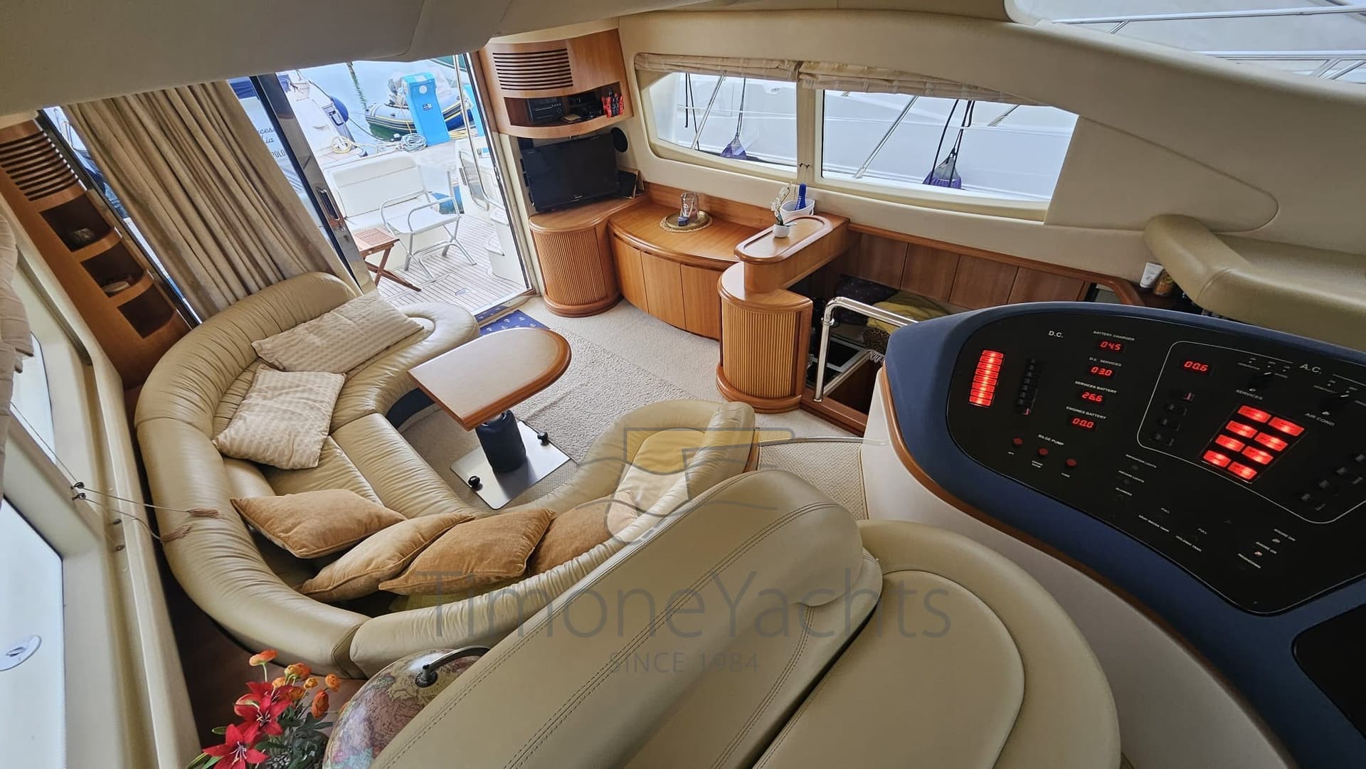Azimut 46 usato - foto hero 14